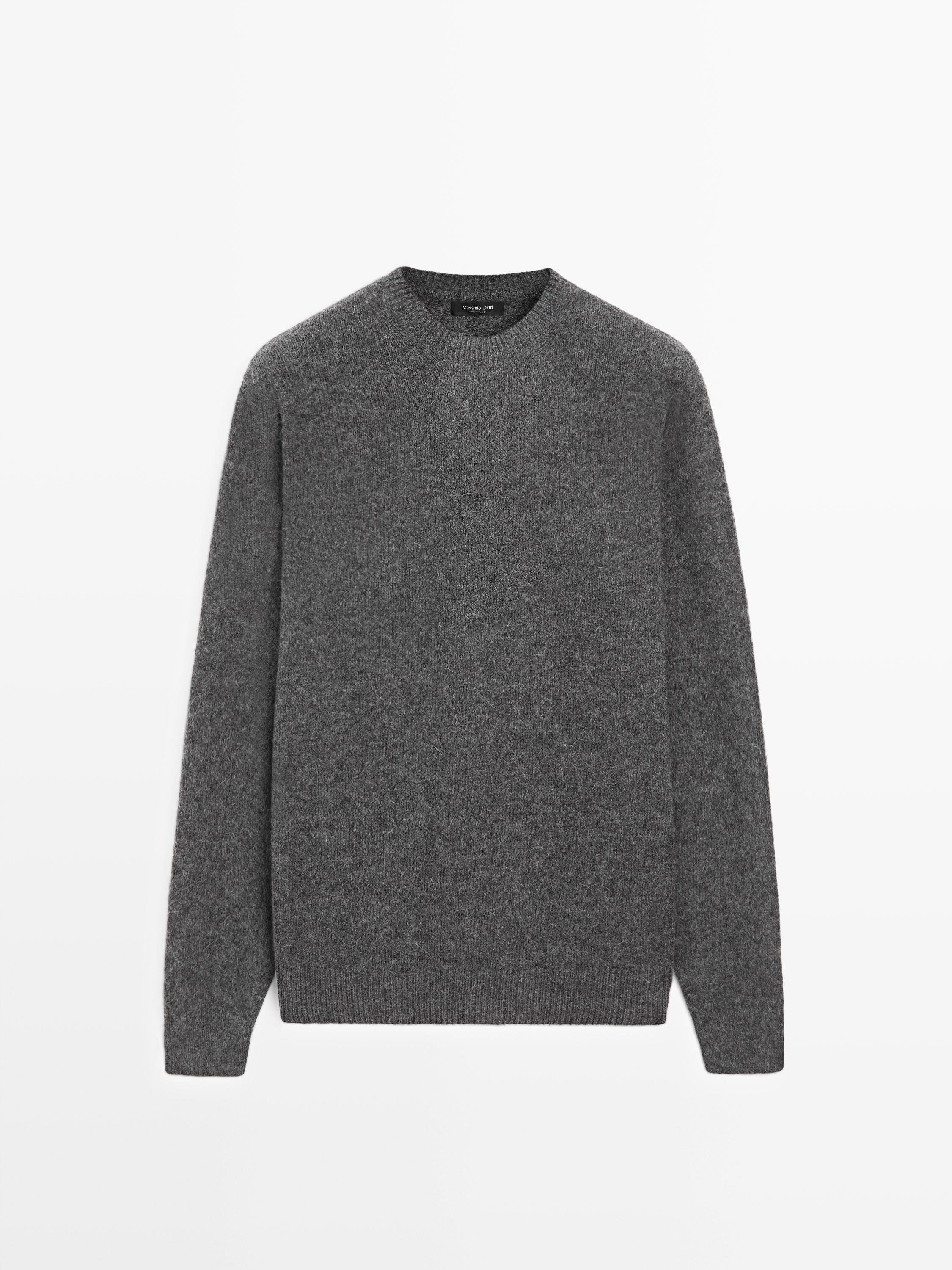 Knit cotton and wool sweater with crew neck