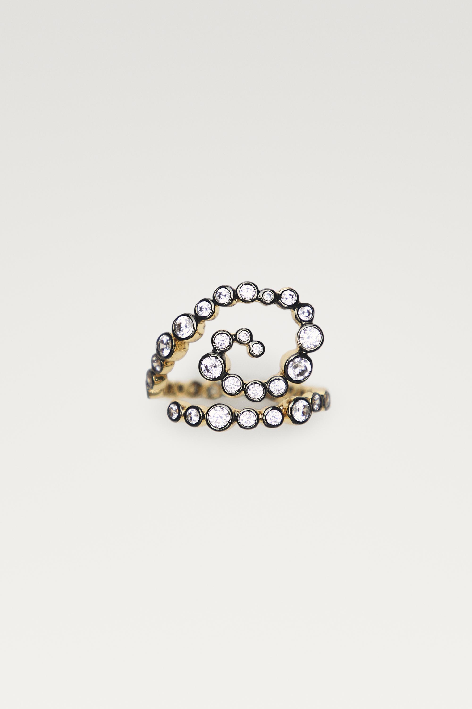 Spiral rhinestone ring — GOLDEN