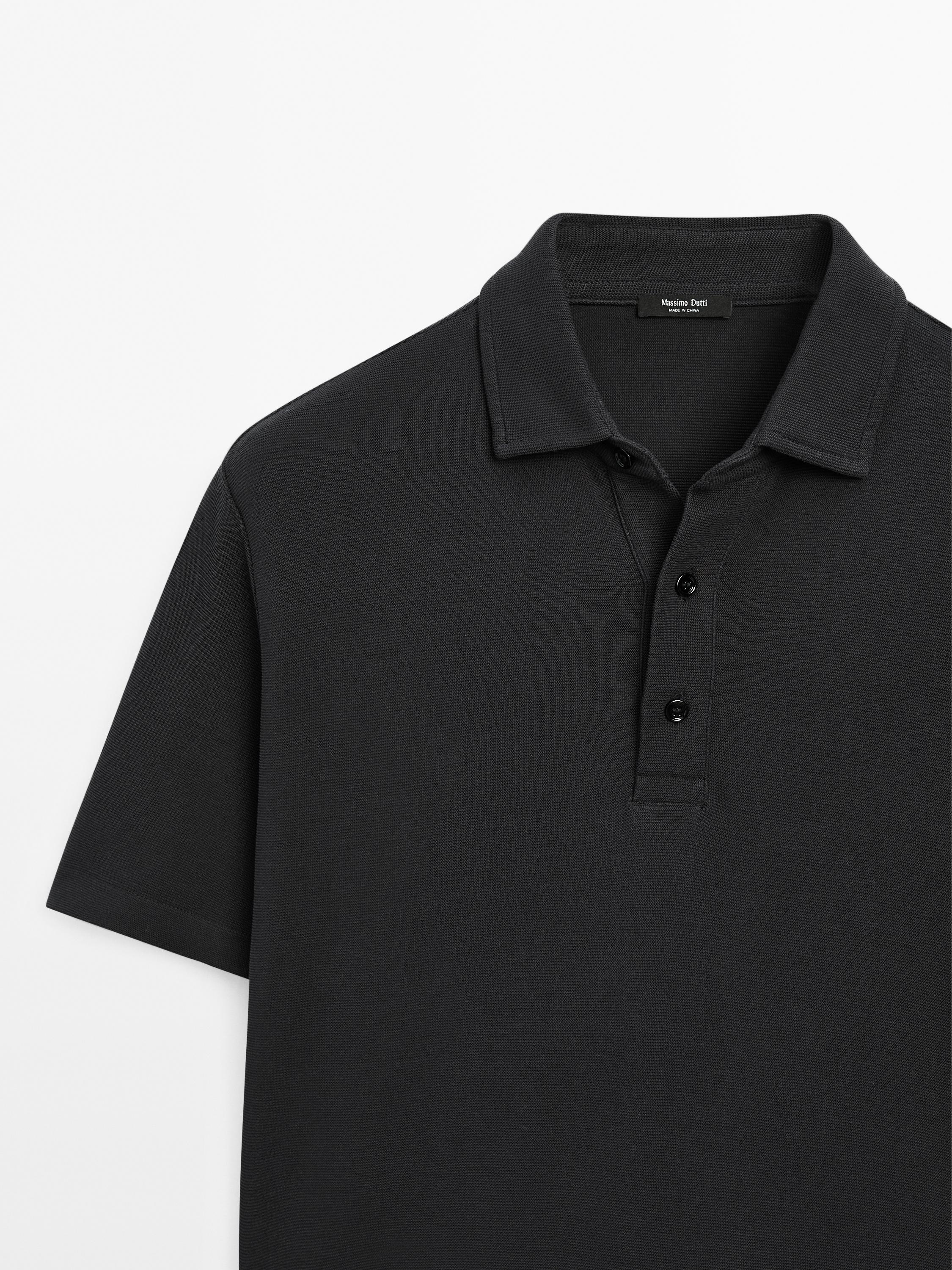 Textured short sleeve polo shirt