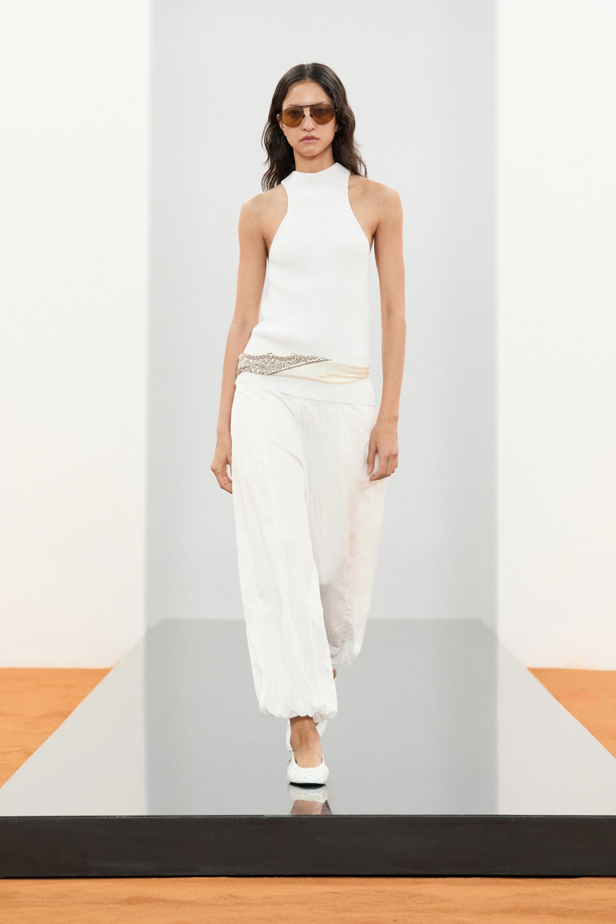 Cotton blend halter top with ribbed detail — WHITE