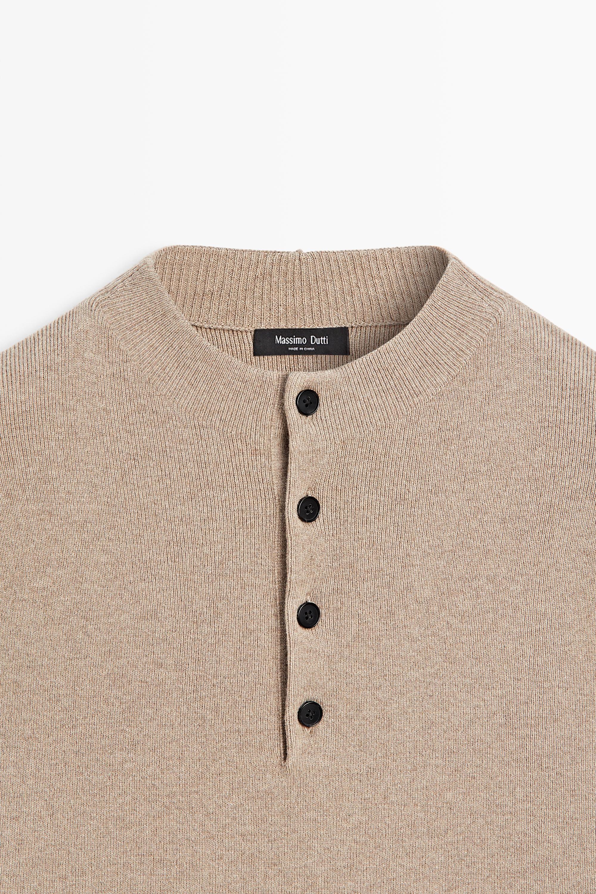 Button mock neck knit sweater — GOLDEN BROWN