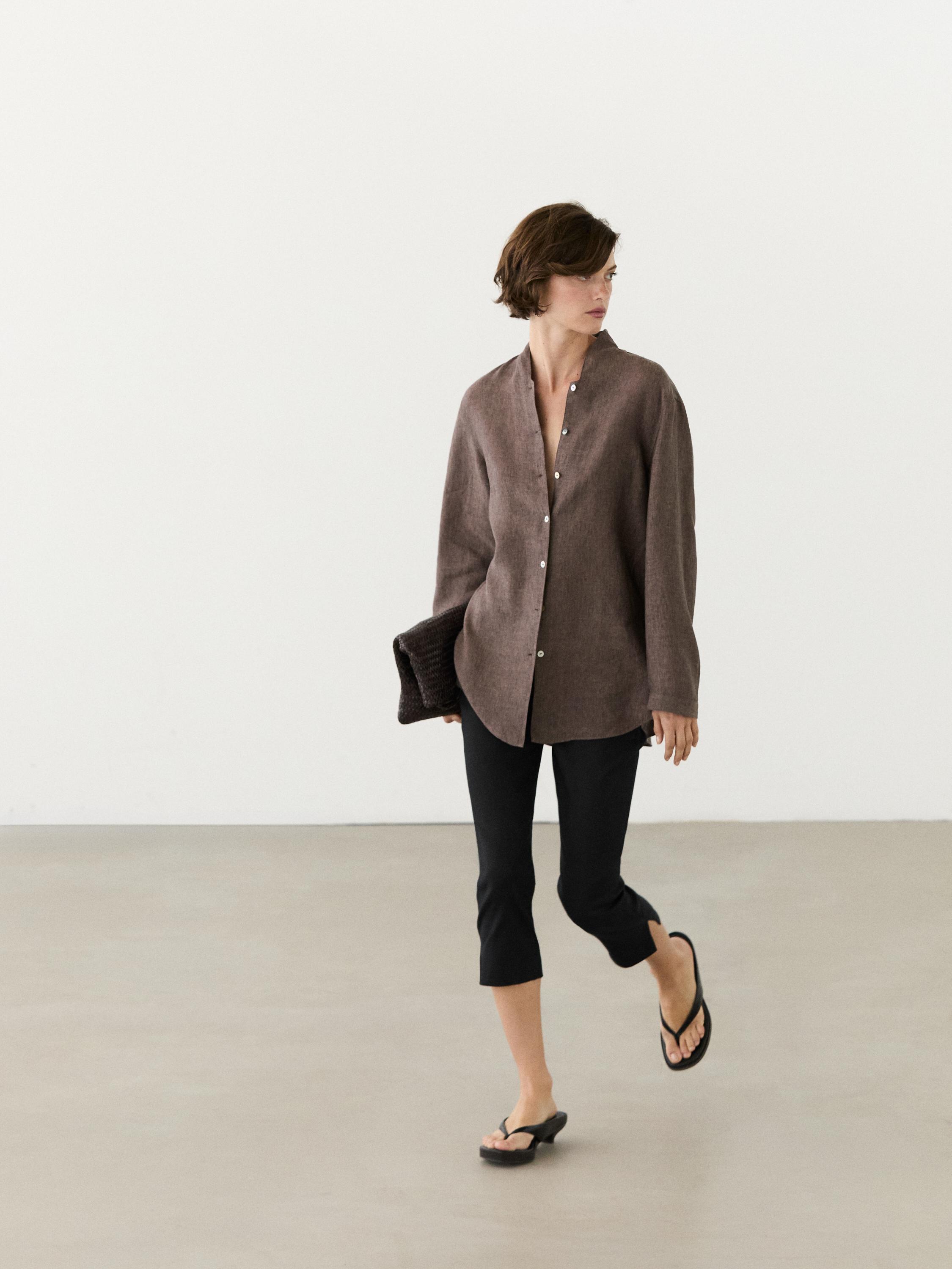 100% linen V-neck shirt — BROWN
