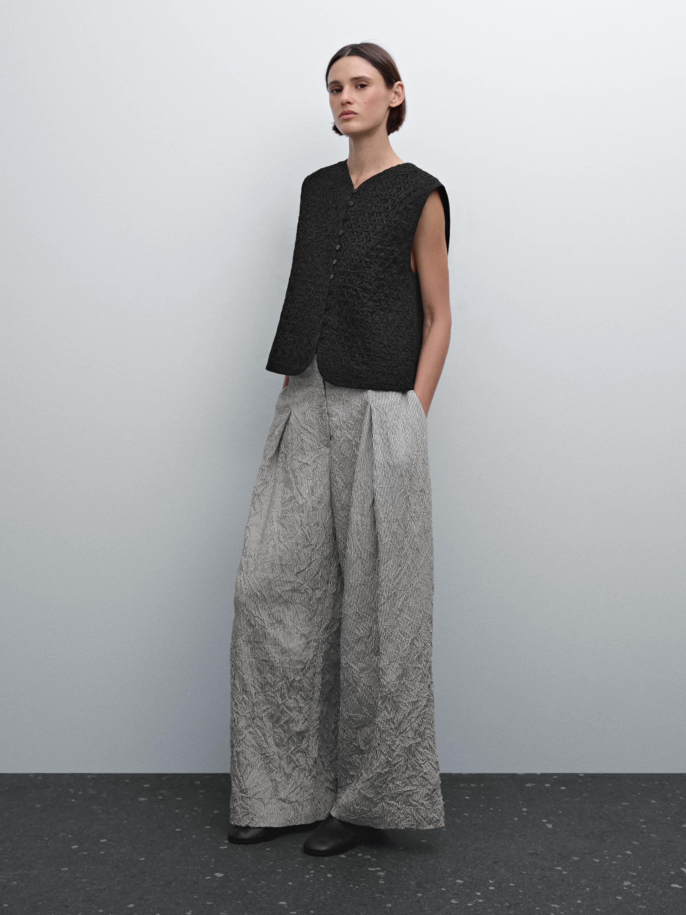 Lightweight striped trousers with woven detail