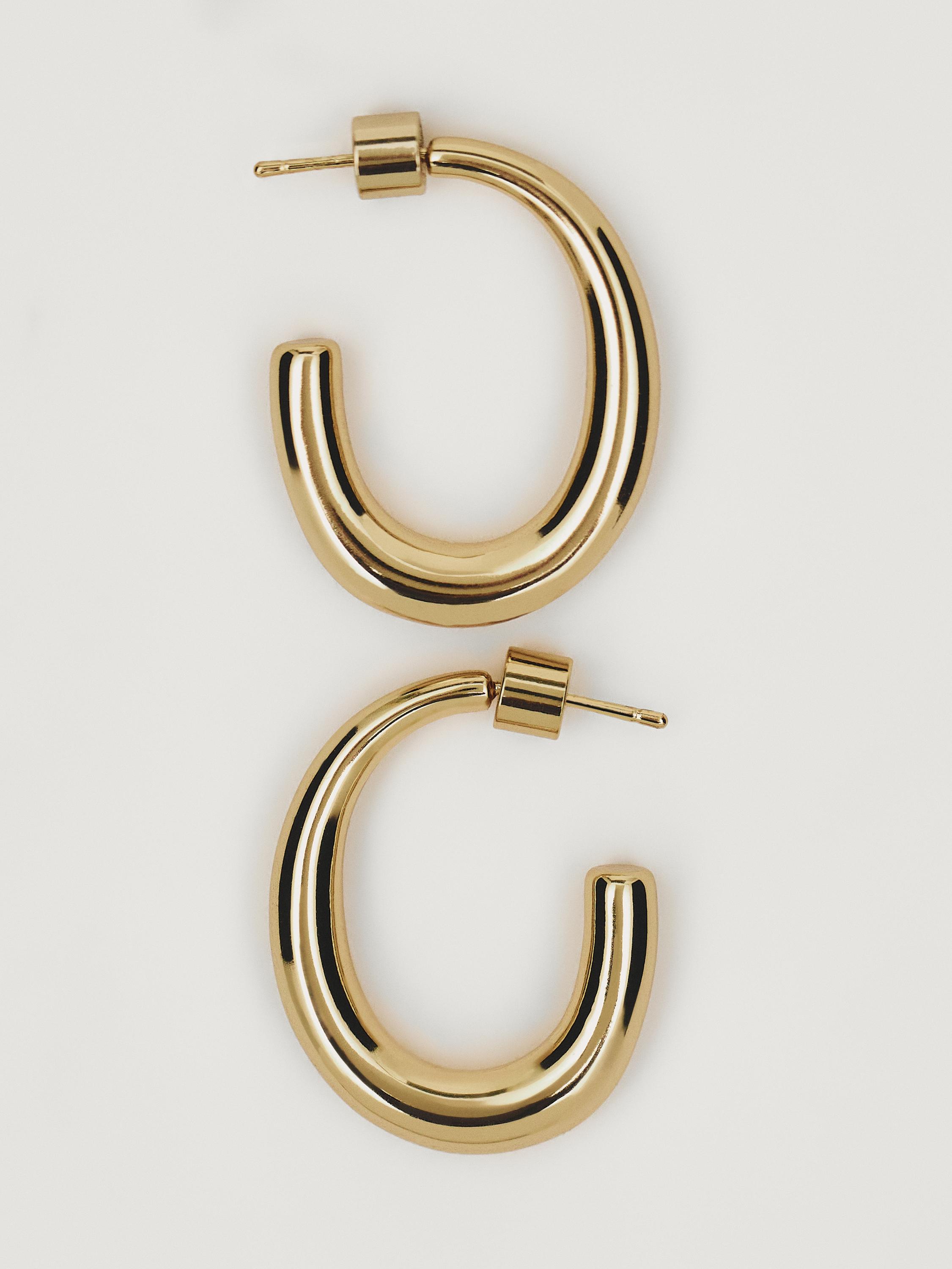 Plain hoop earrings