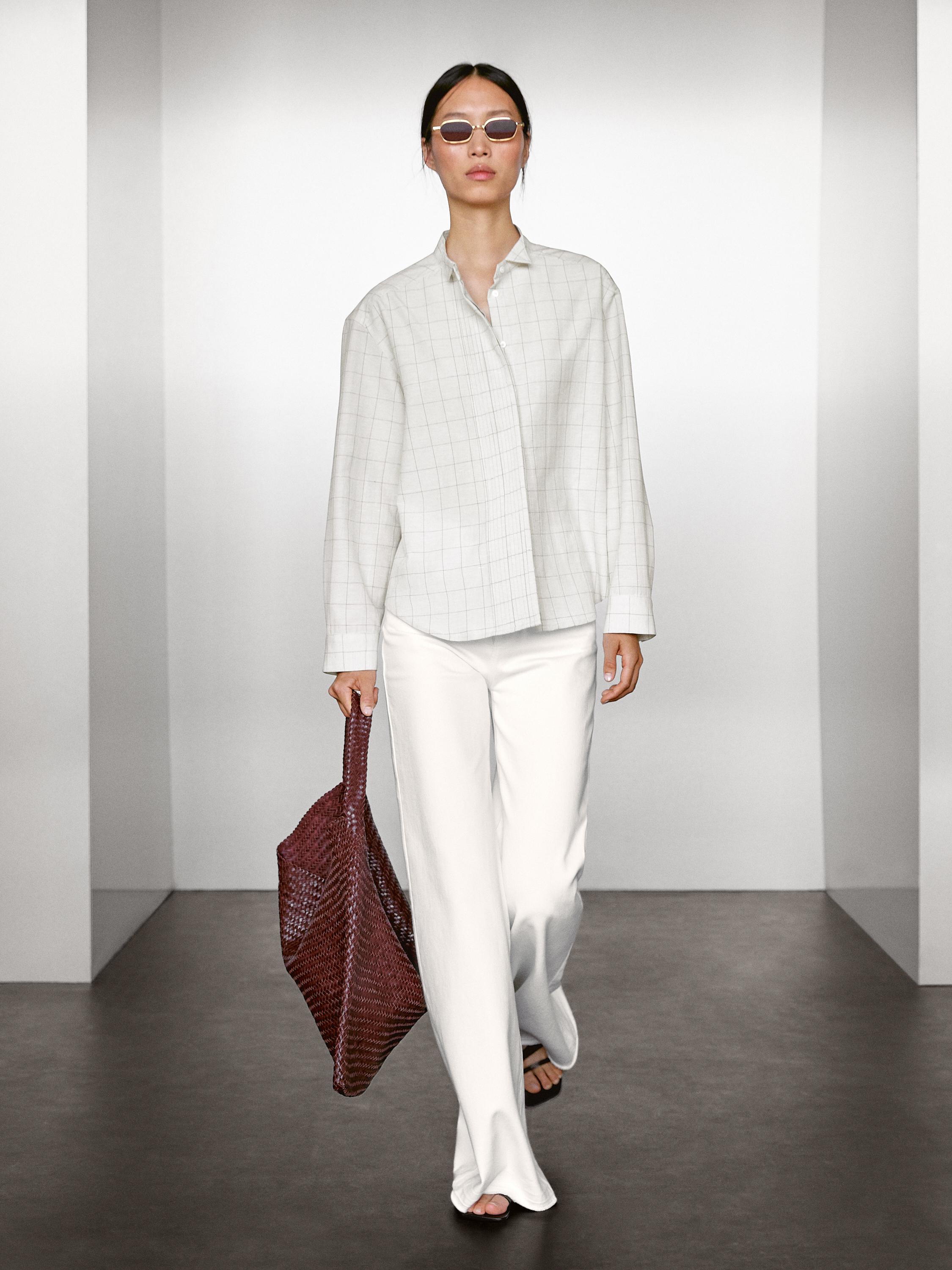 Camisa cuadros detalle jaretas