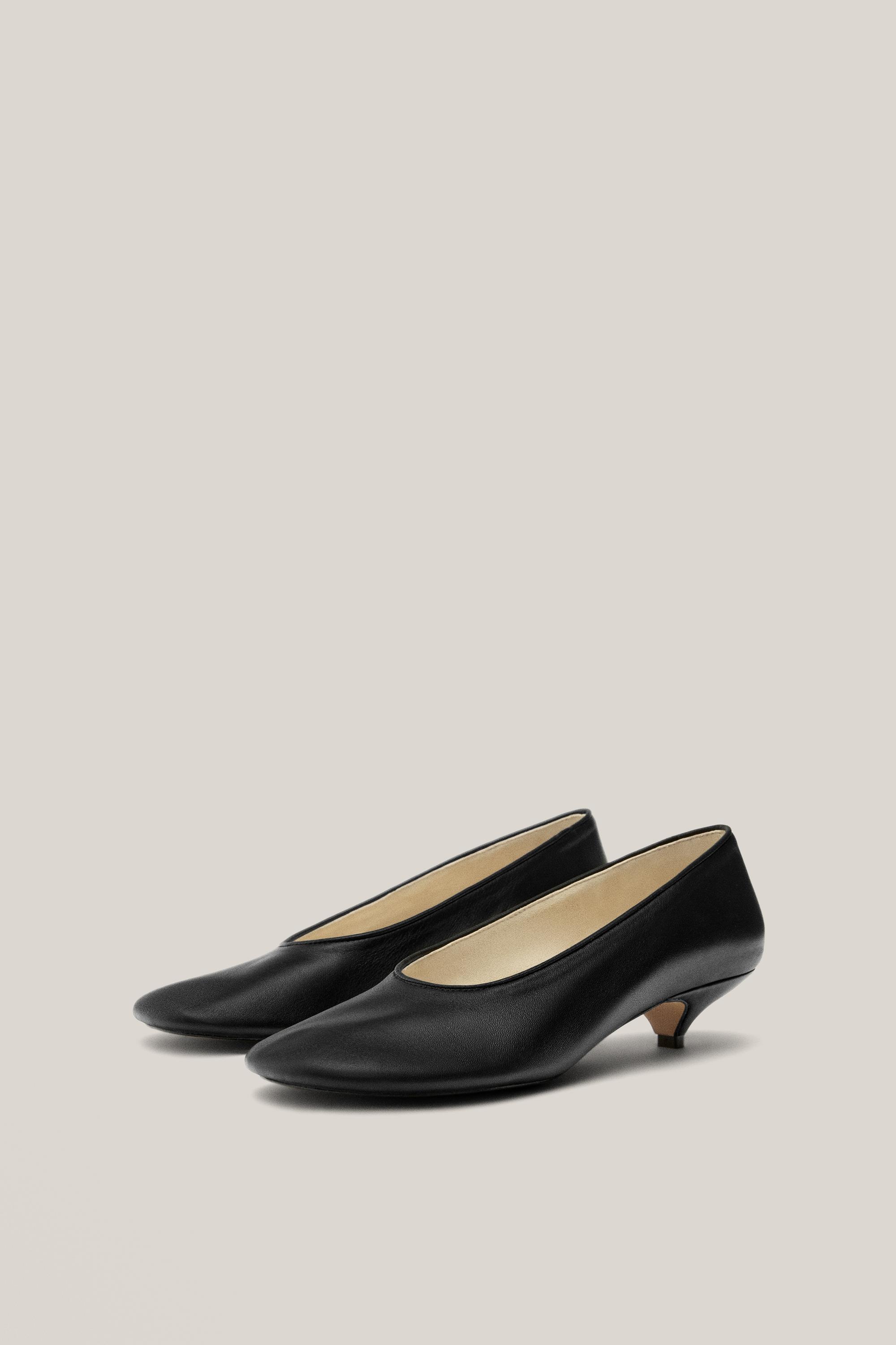 Soft heel shoe - Limited edition — BLACK