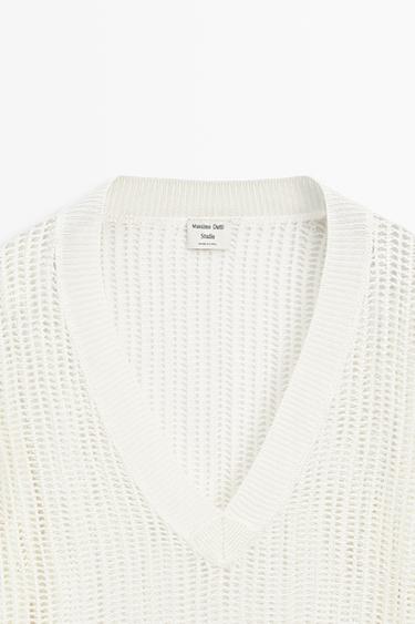V-neck cutwork sweater - STUDIO — WHITE 8