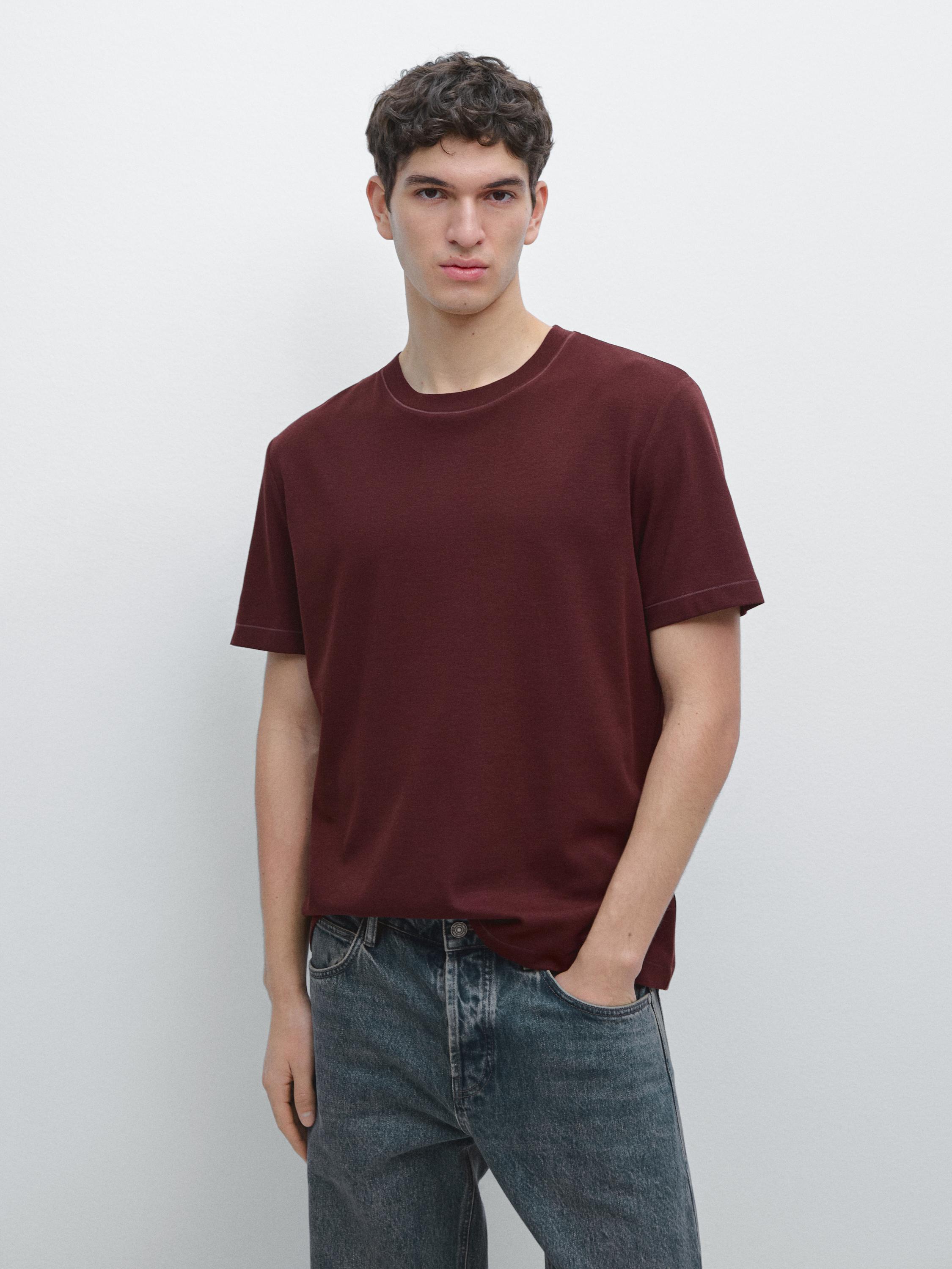 تيشرت من القطن المخلوط بأكمام قصيرة