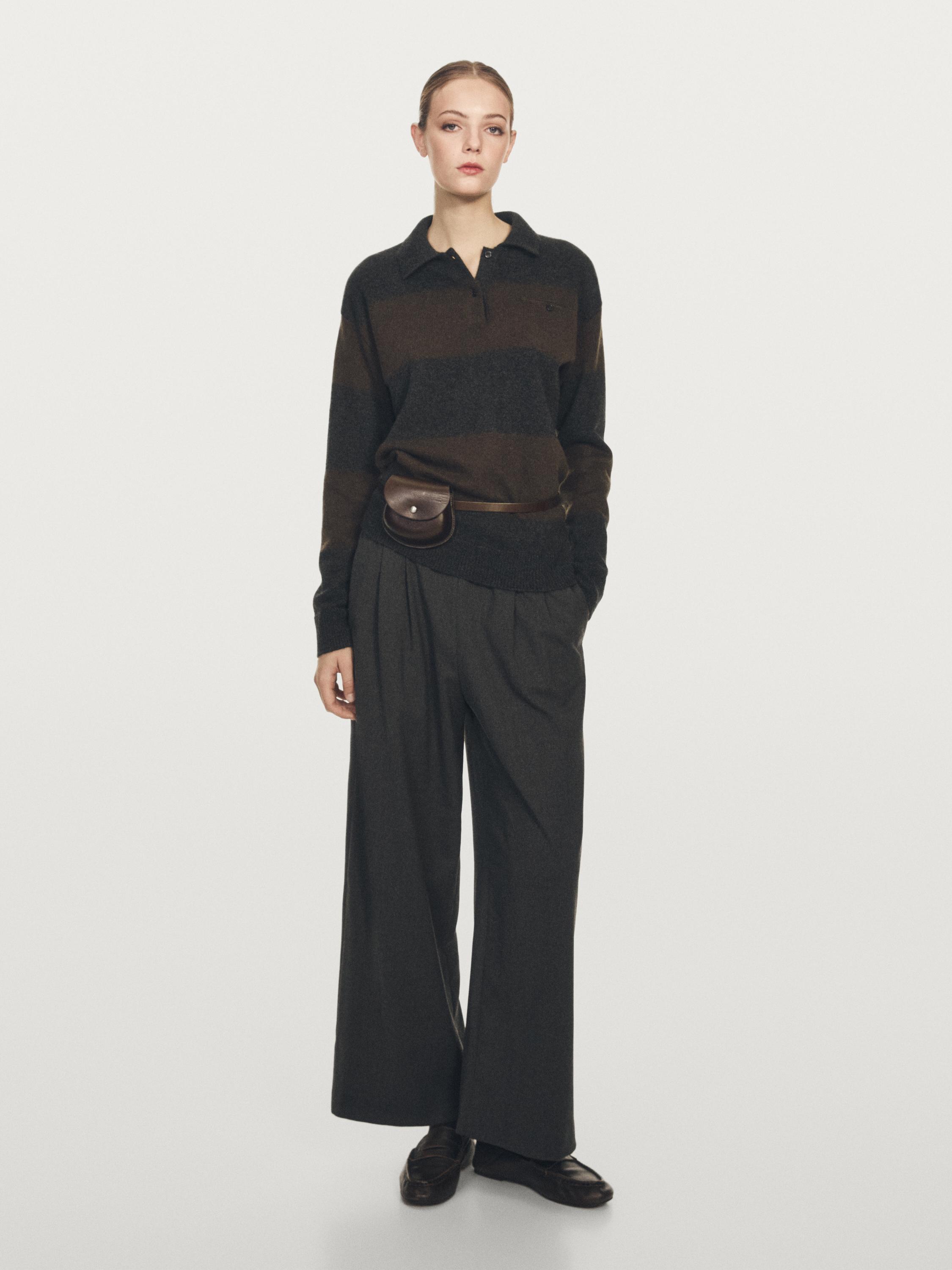 100% cashmere sweater with pocket detail