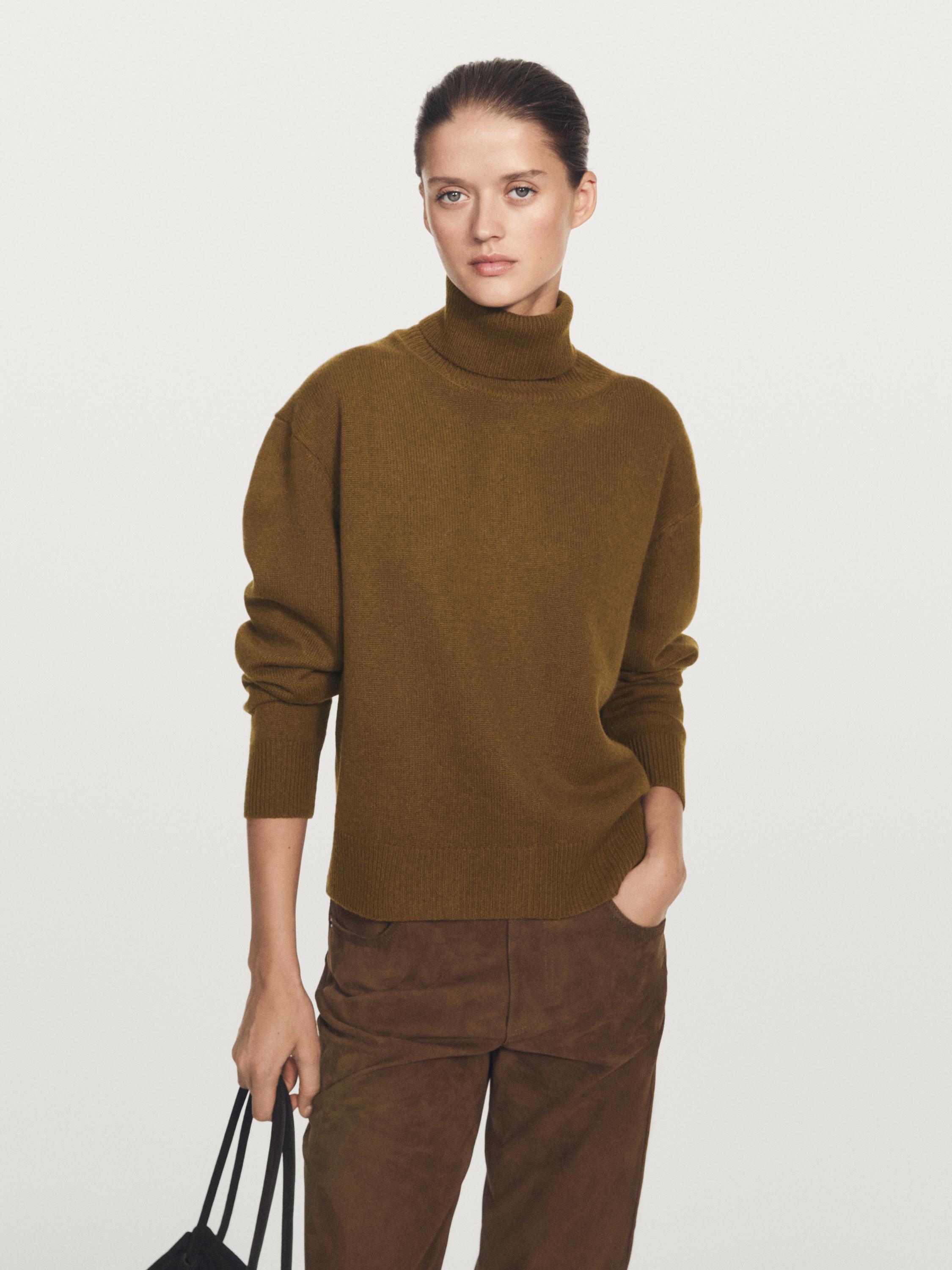 Camisola de gola alta em mistura de fazenda