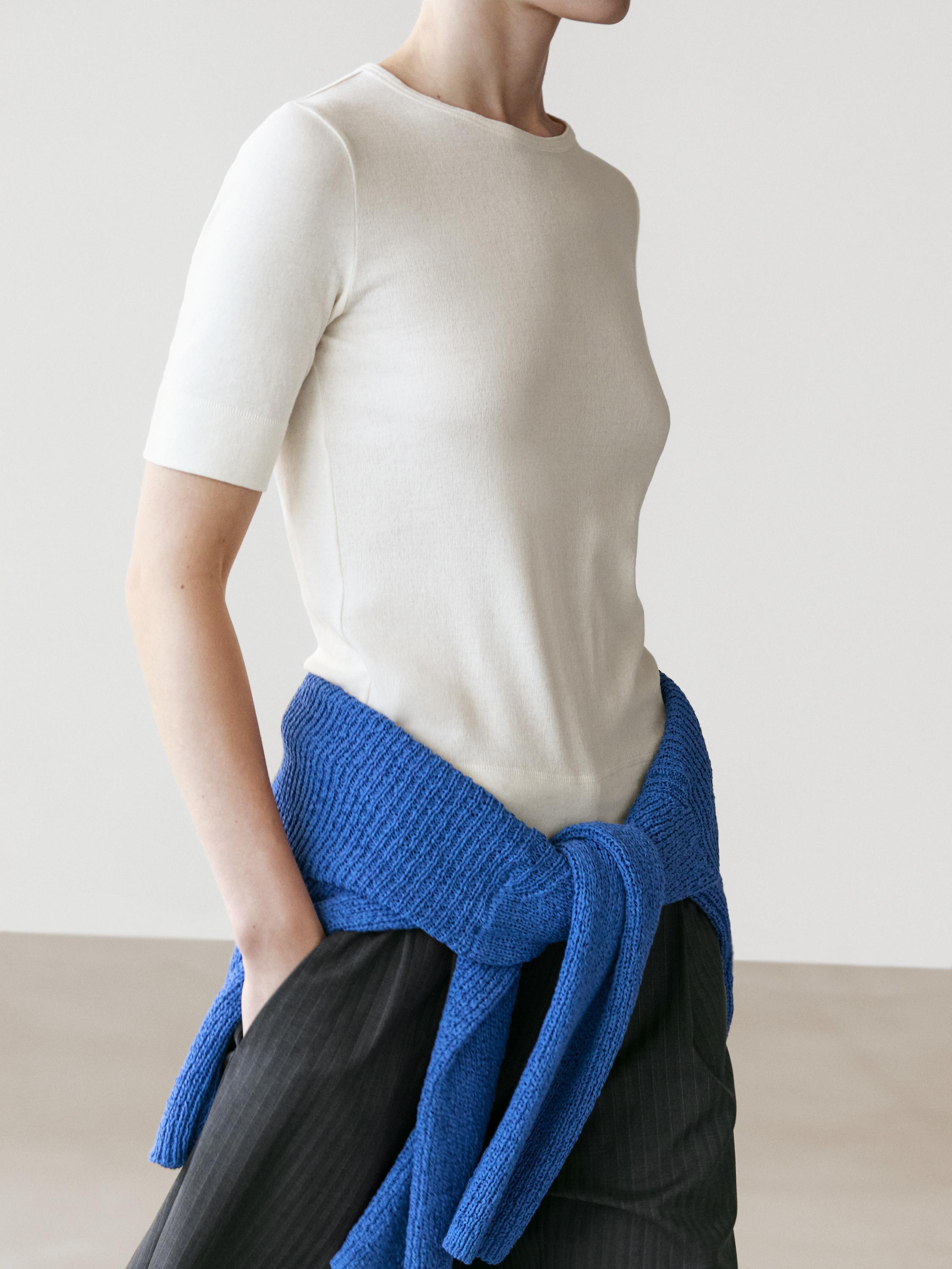Cotton blend V-neck knit sweater — BLUISH