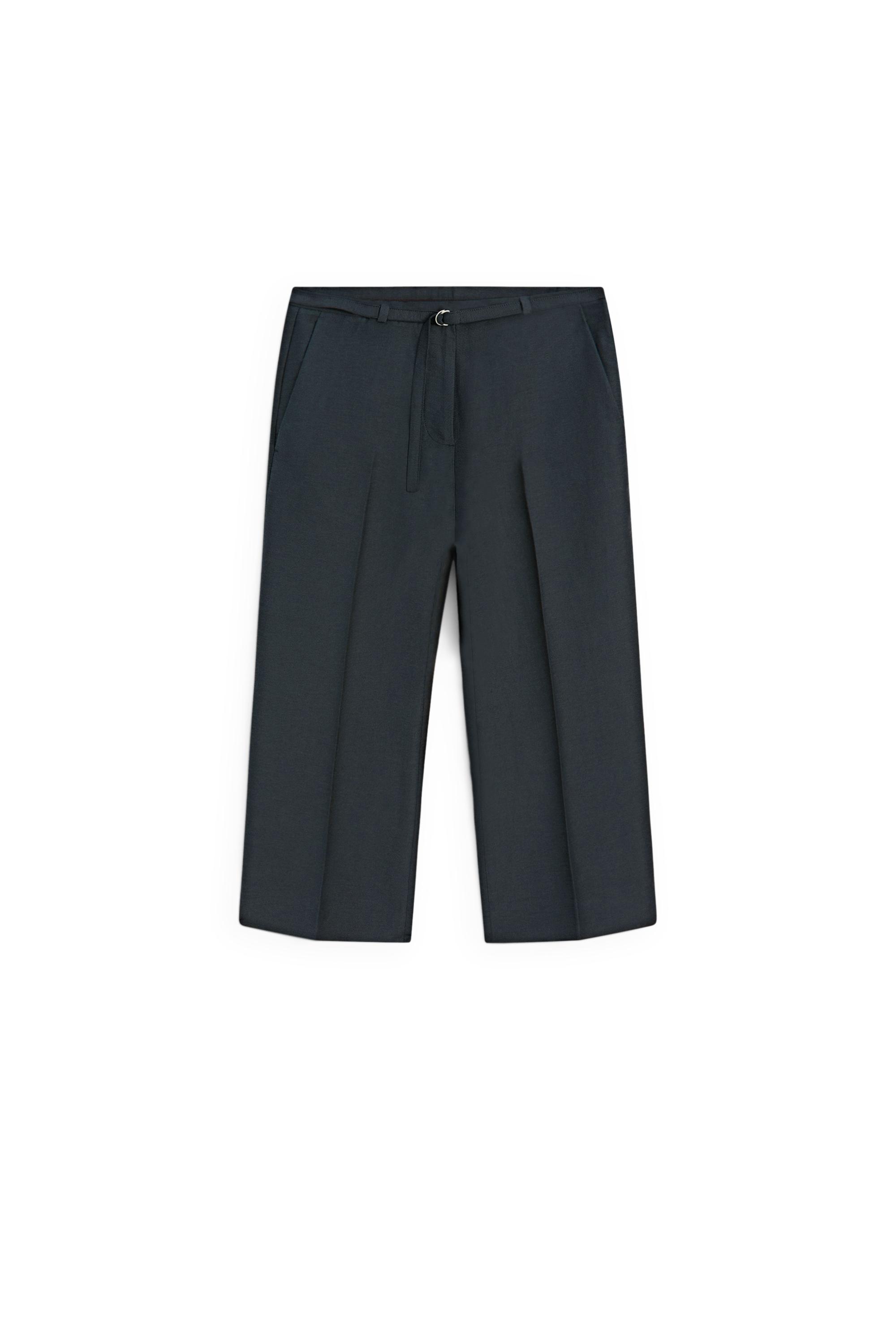 Flowing cotton and linen blend Bermuda shorts with belt — NAVY BLUE
