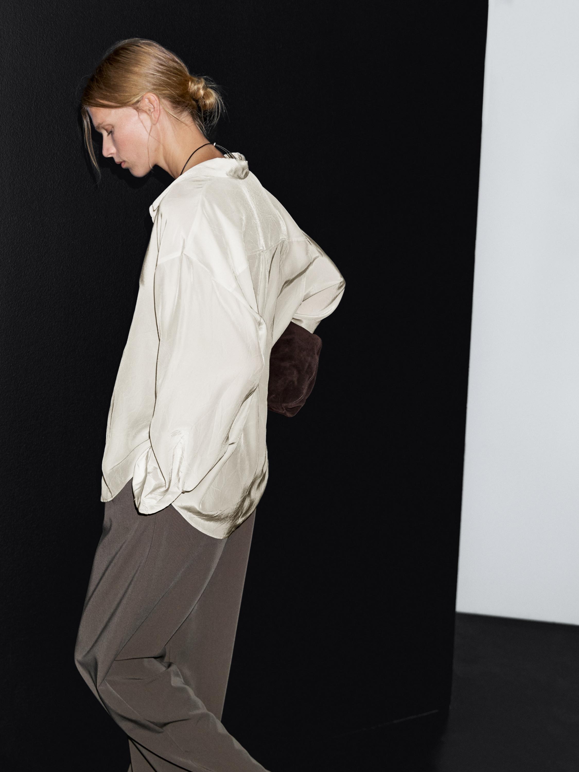 Flowing technical fabric shirt