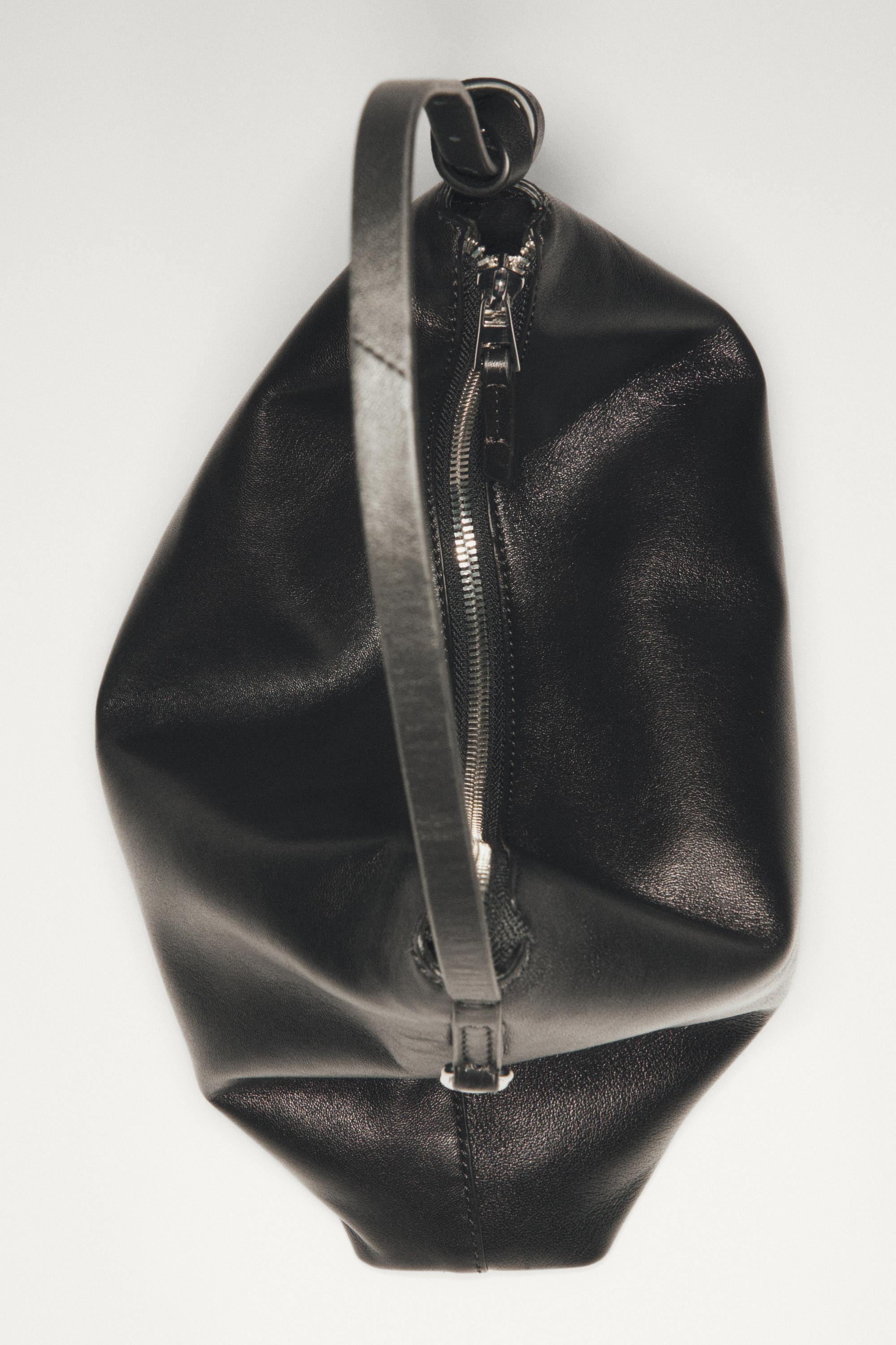 Medium nappa leather bag — BLACK