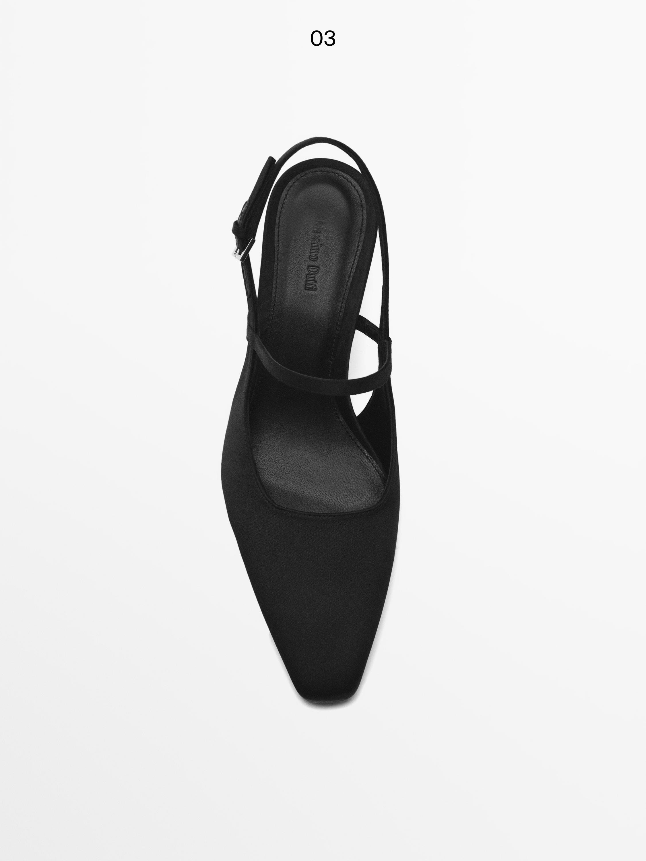 Heeled satin shoes
