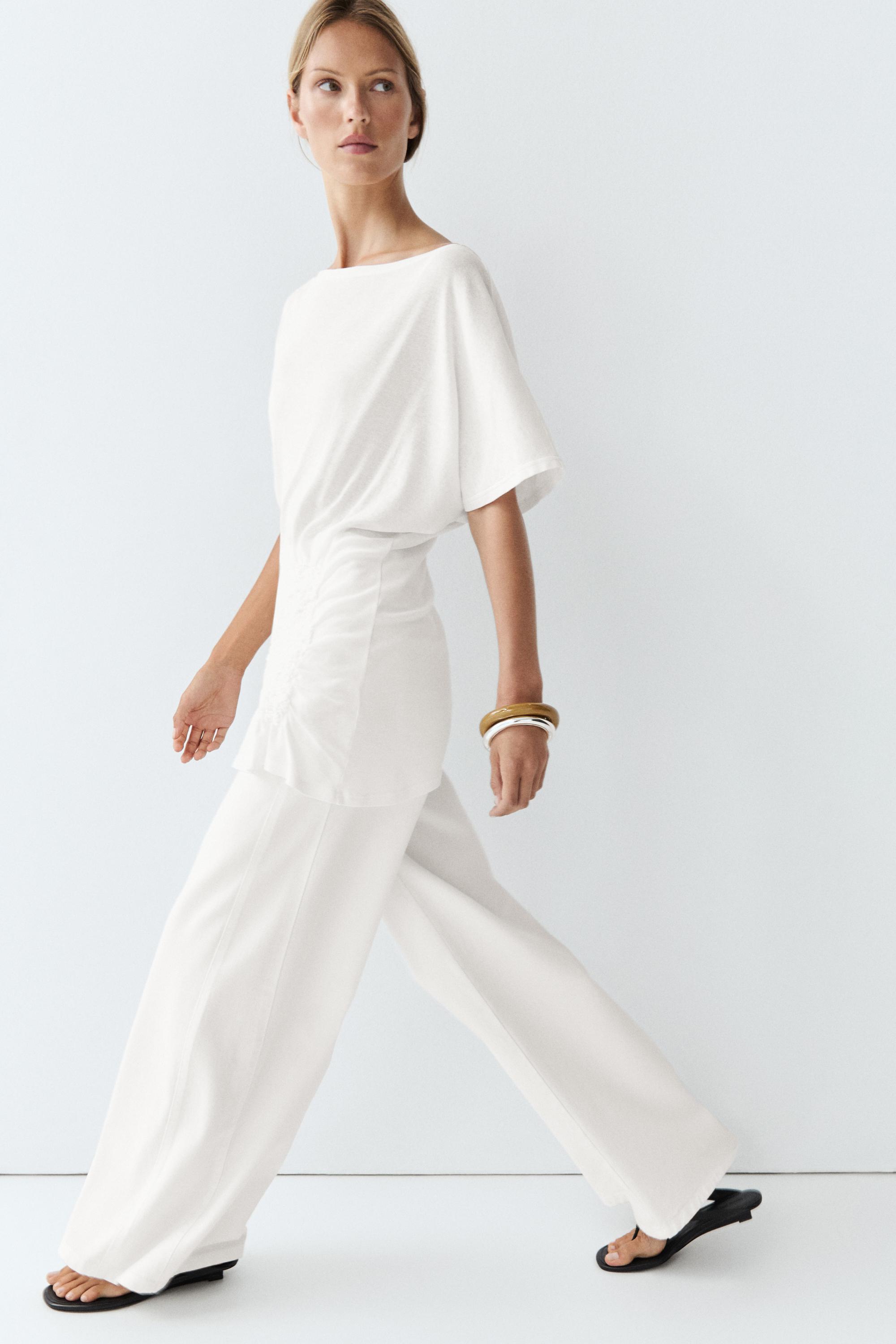 Asymmetric top with embroidered detail — Off white