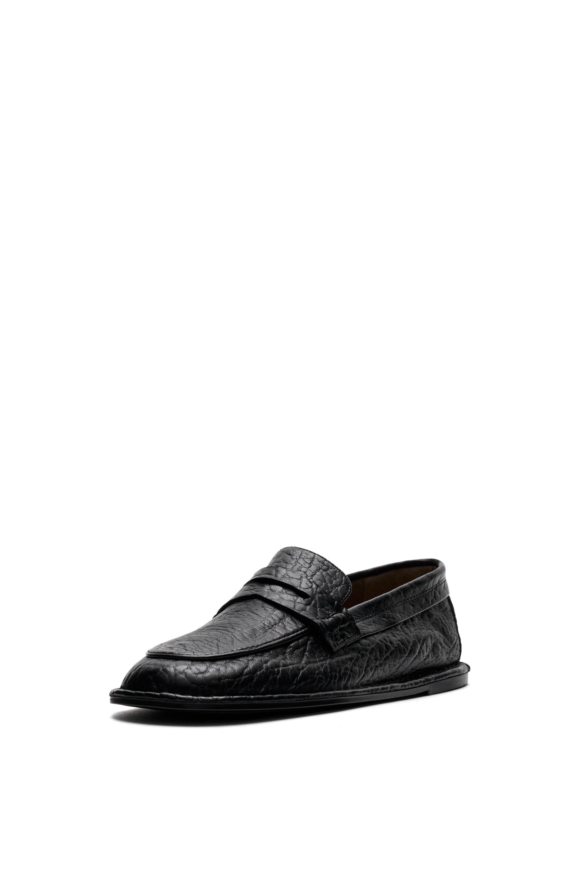 Soft leather loafer — BLACK