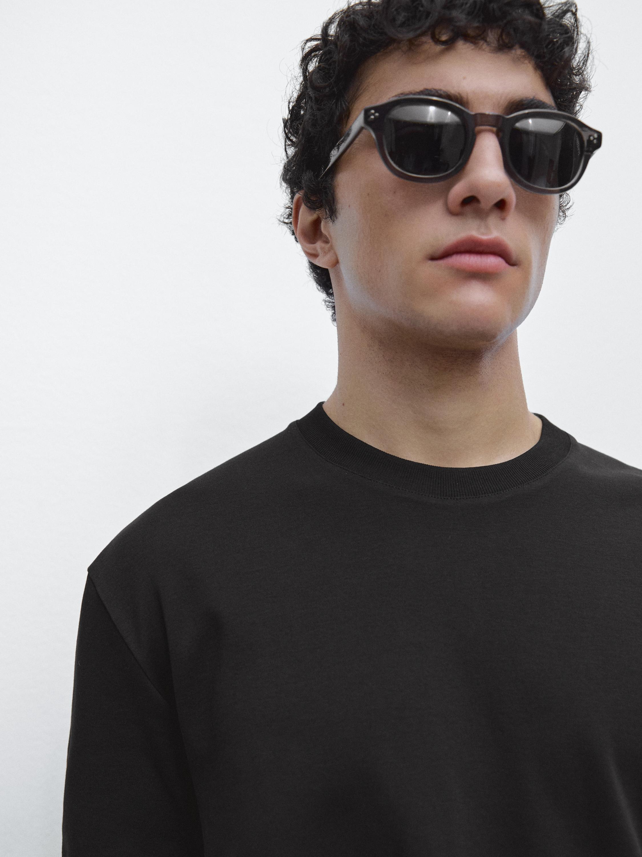 100% cotton short sleeve T-shirt — BLACK