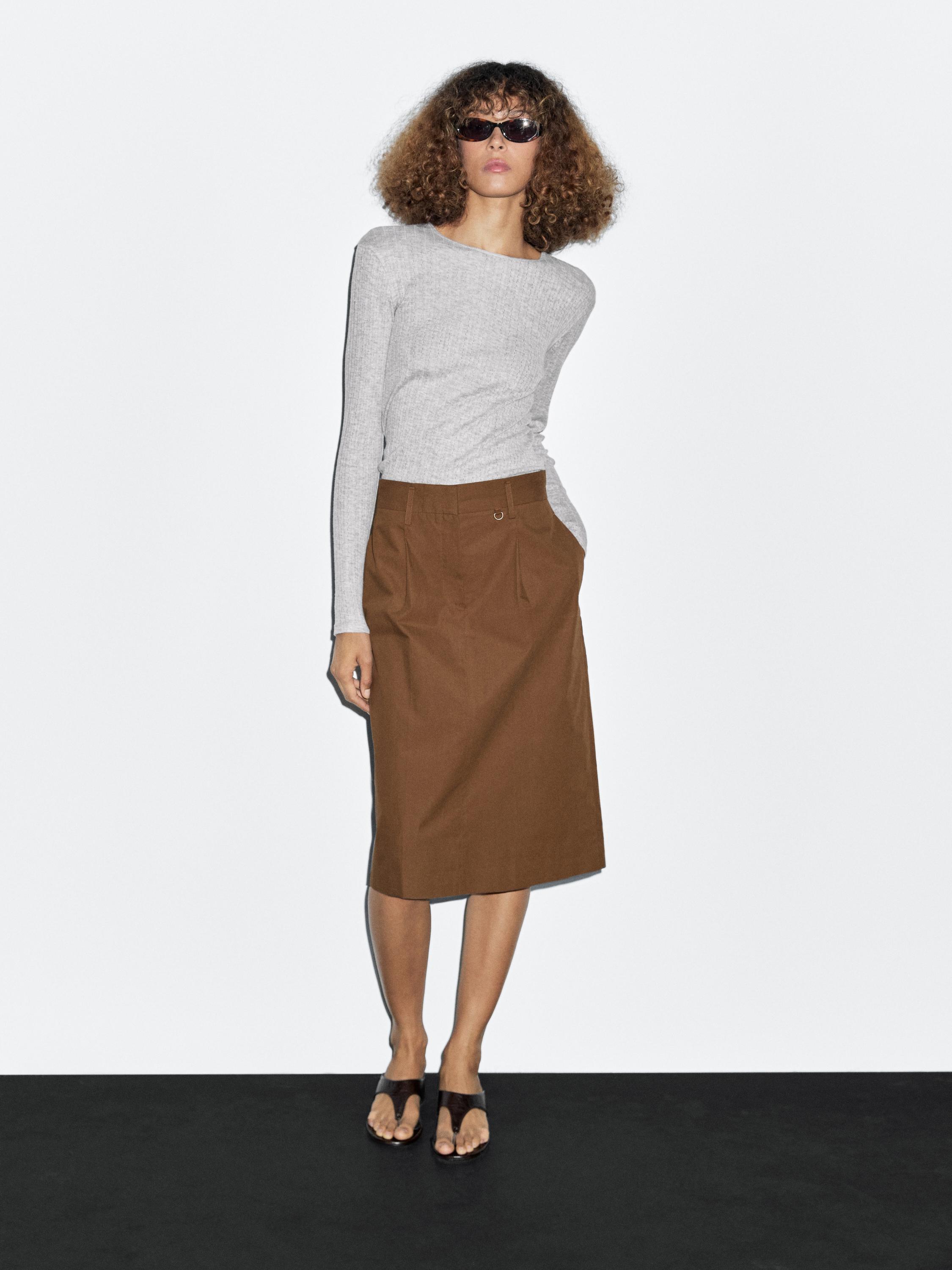 Midi skirt with waist detail