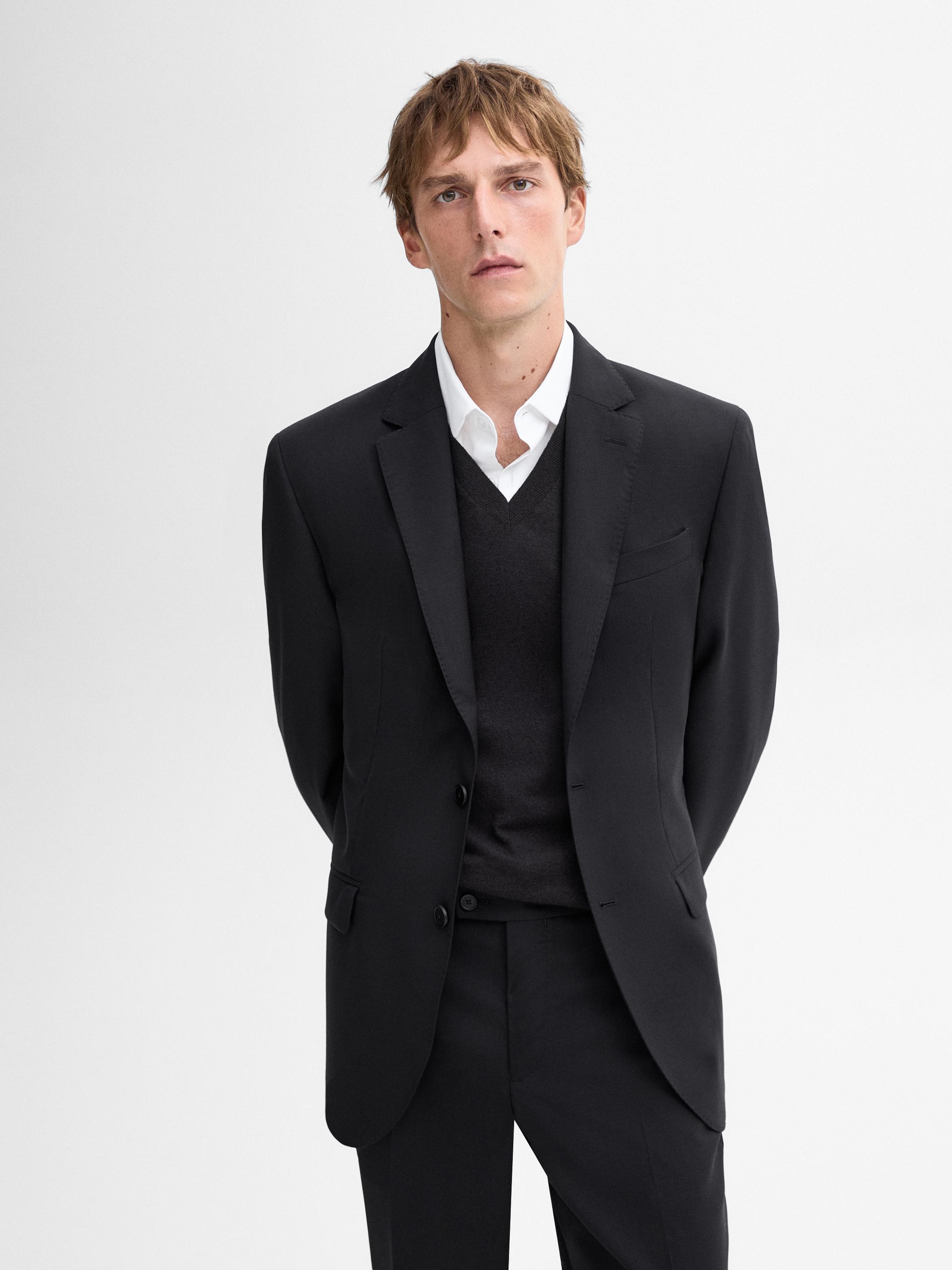 Black bi-stretch wool suit blazer · Black · Dressy | Massimo Dutti