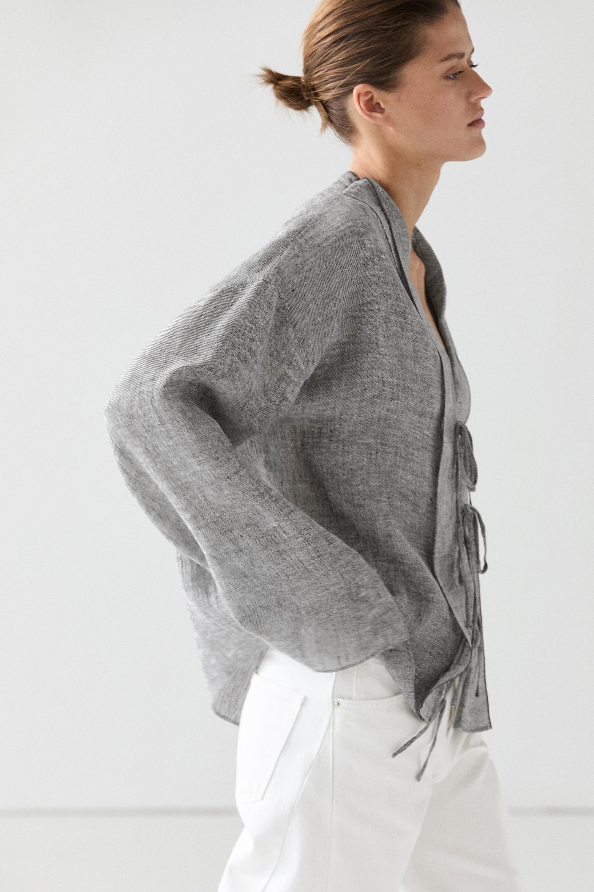 Linen blend blouse with tie details — 0-881