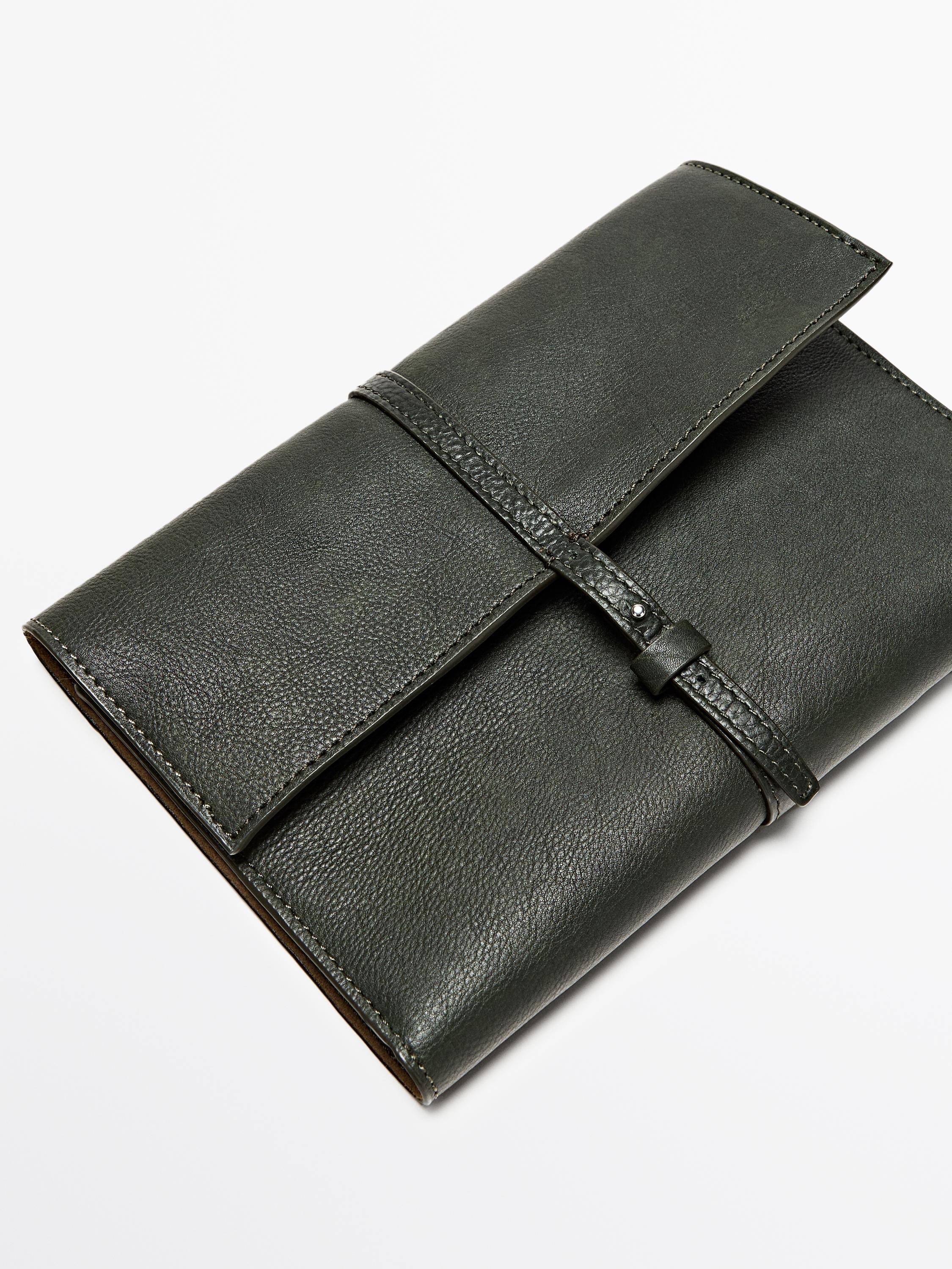 Nappa leather travel case — GREEN