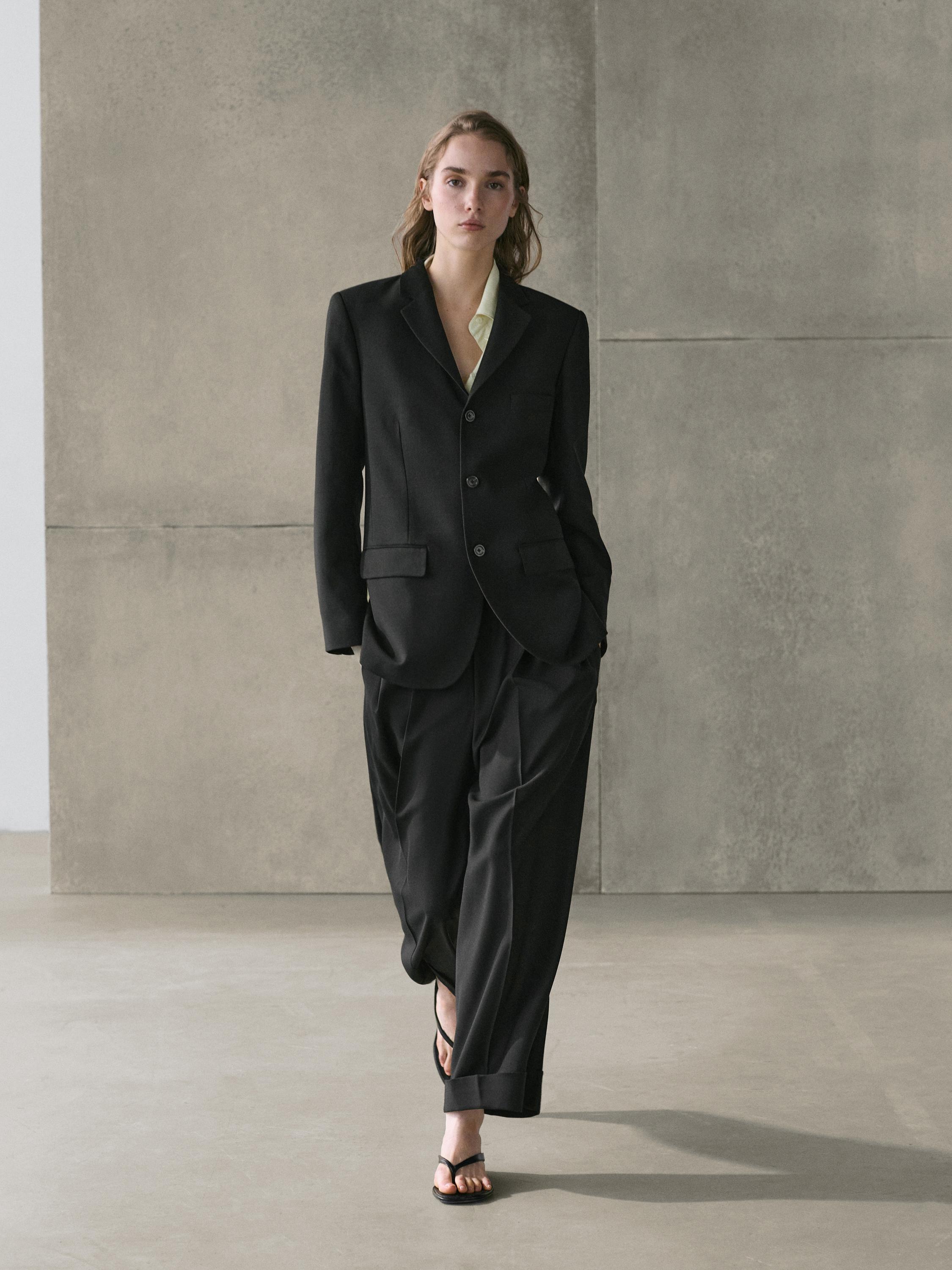 Flowing trousers with darts — BLACK