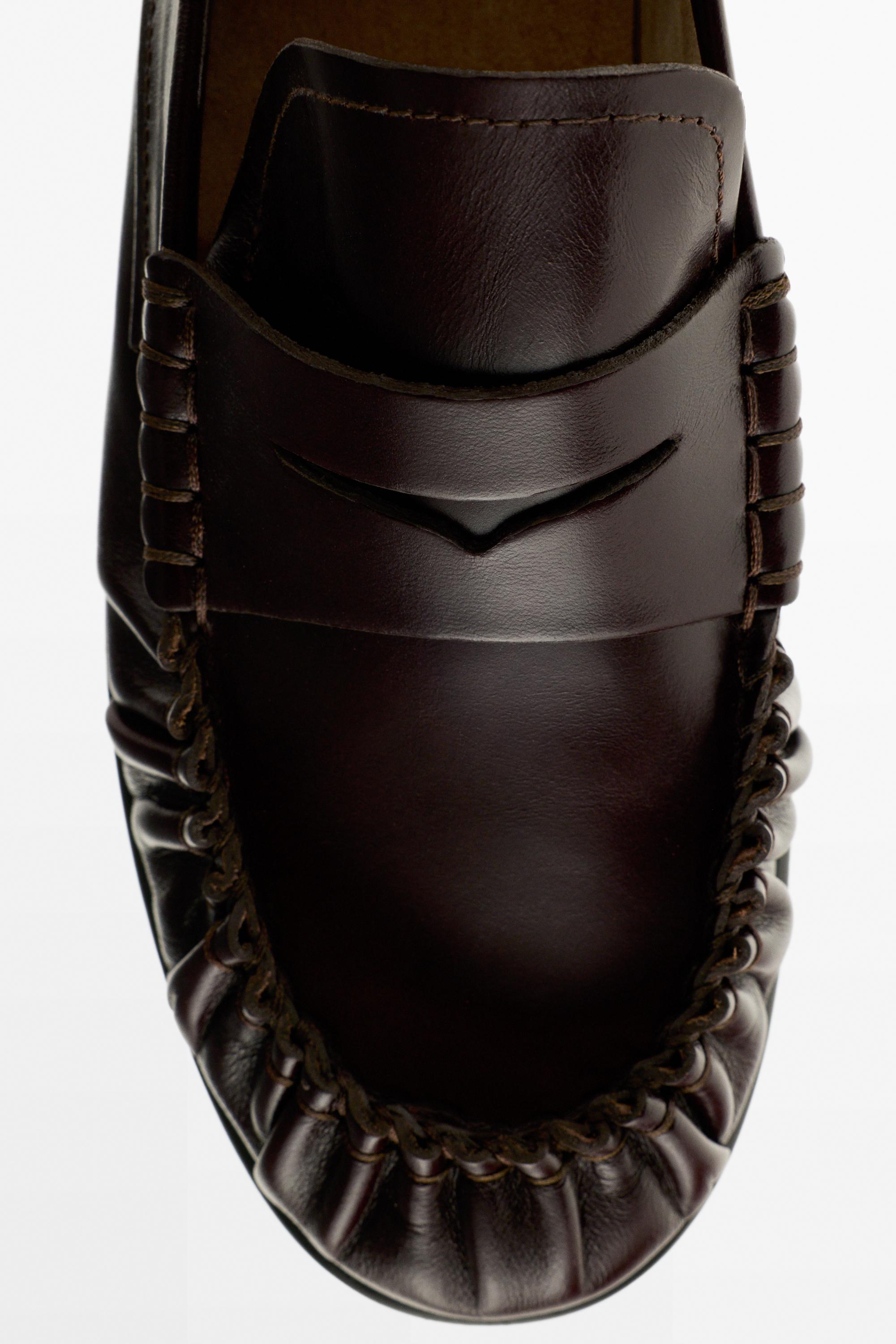 Shirred Leather Loafer — BROWN