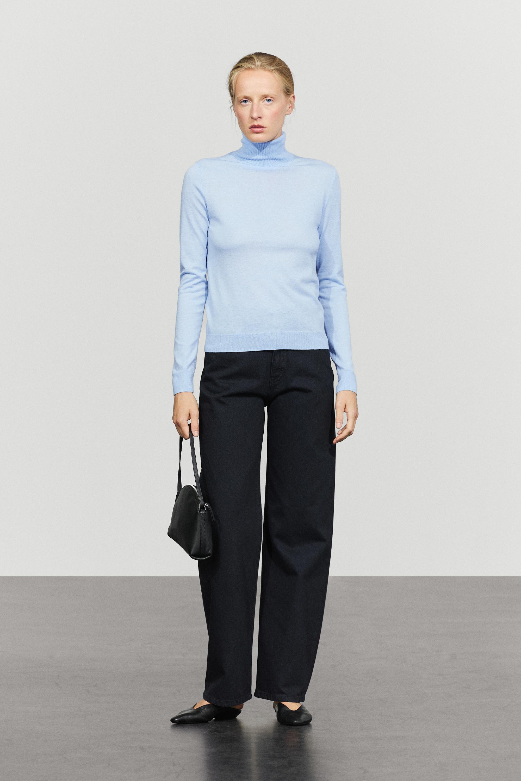 Wool-blend turtleneck knit sweater — SKY BLUE