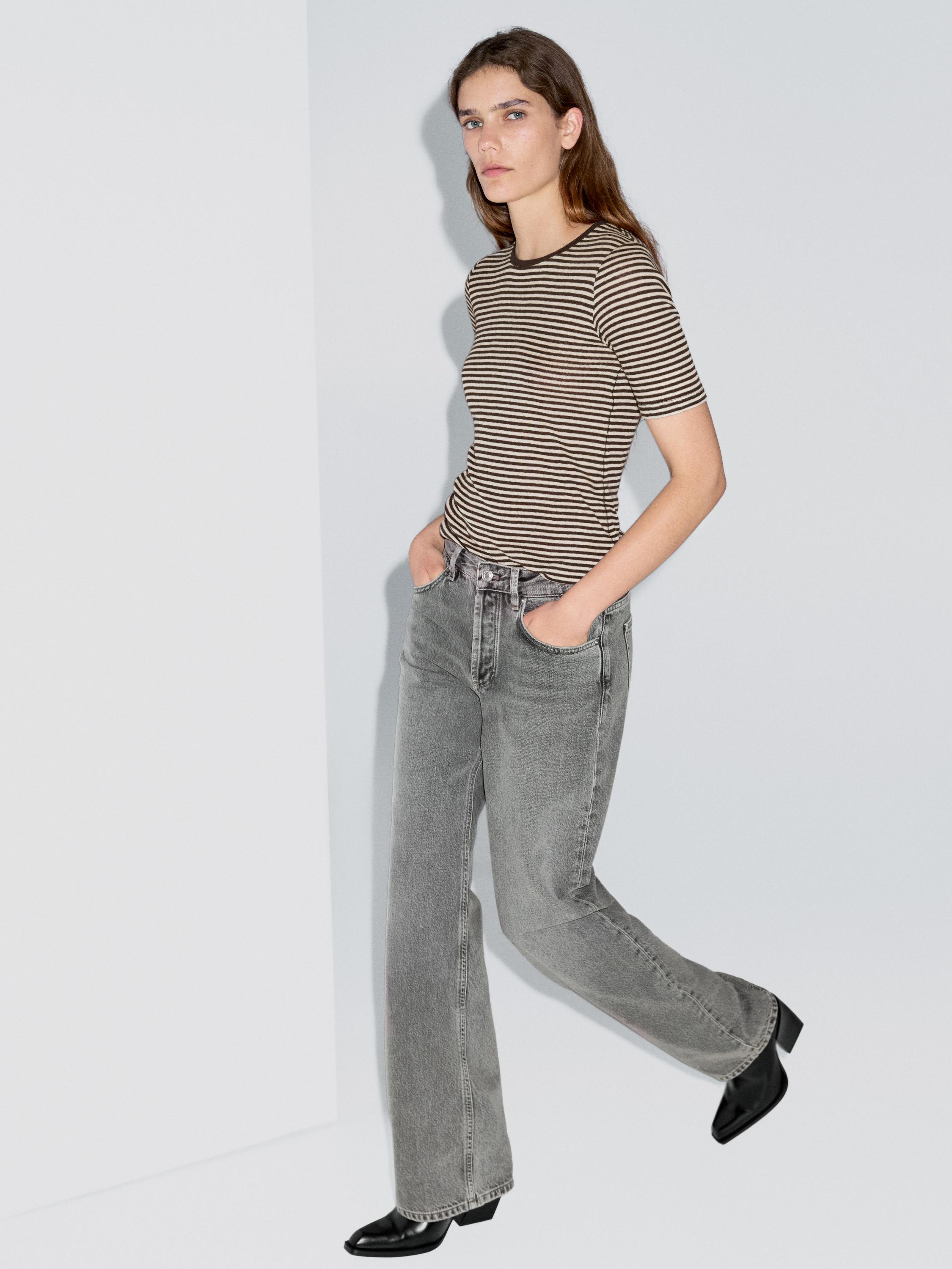 Short sleeve striped shirt