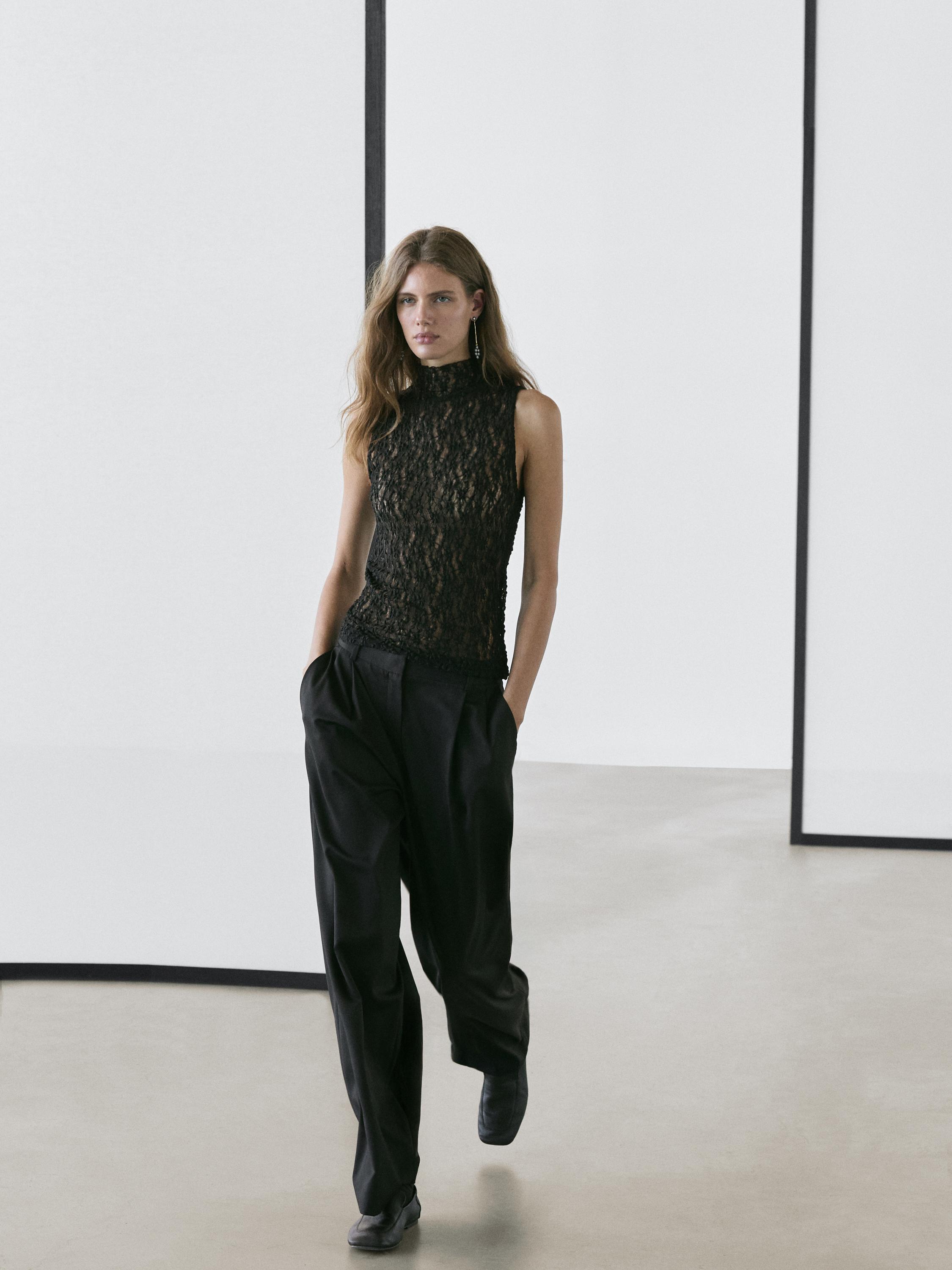 Top encaje transparencia