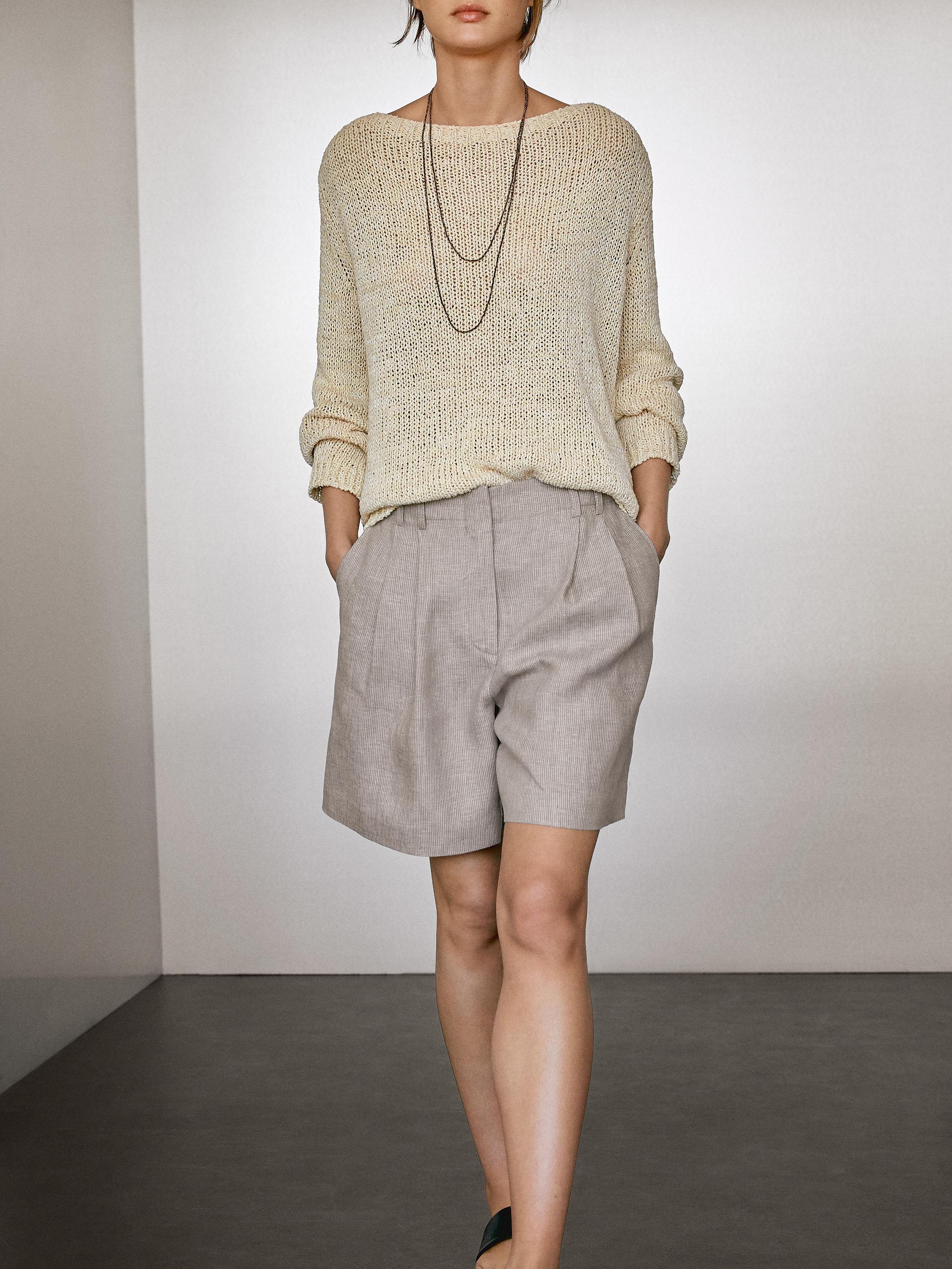 Pinstriped 100% linen Bermuda shorts