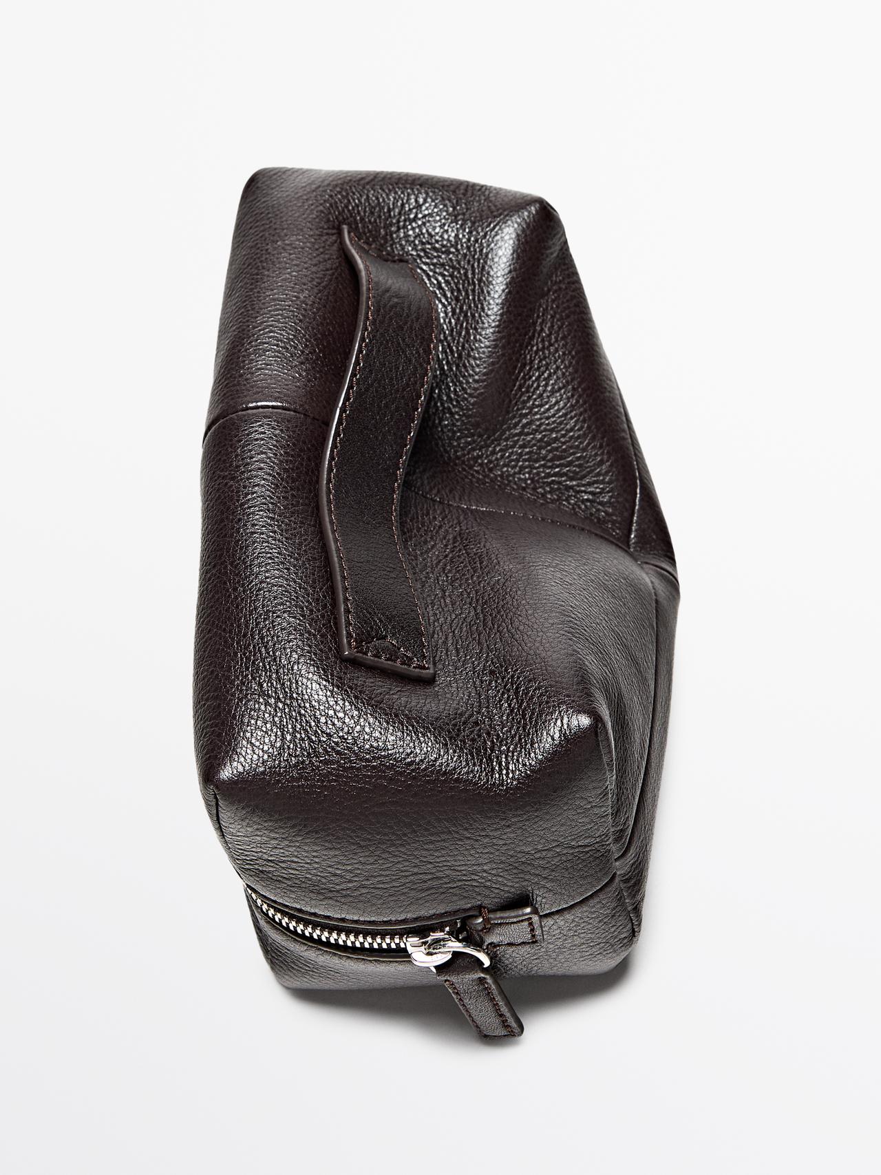 Nappa leather toiletry bag with zip — BROWN