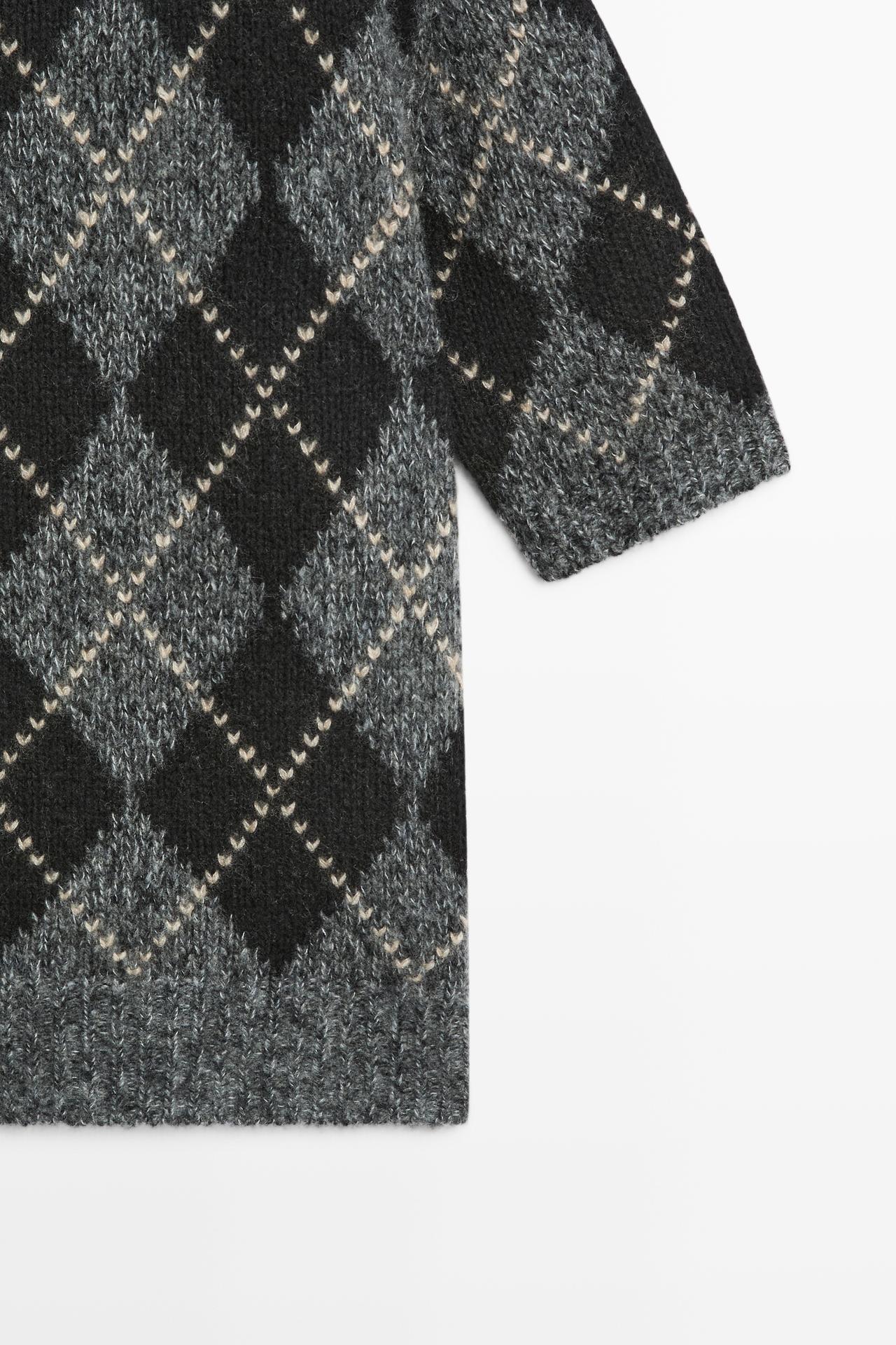 Cashmere-blend short sleeve argyle knit sweater — GREY