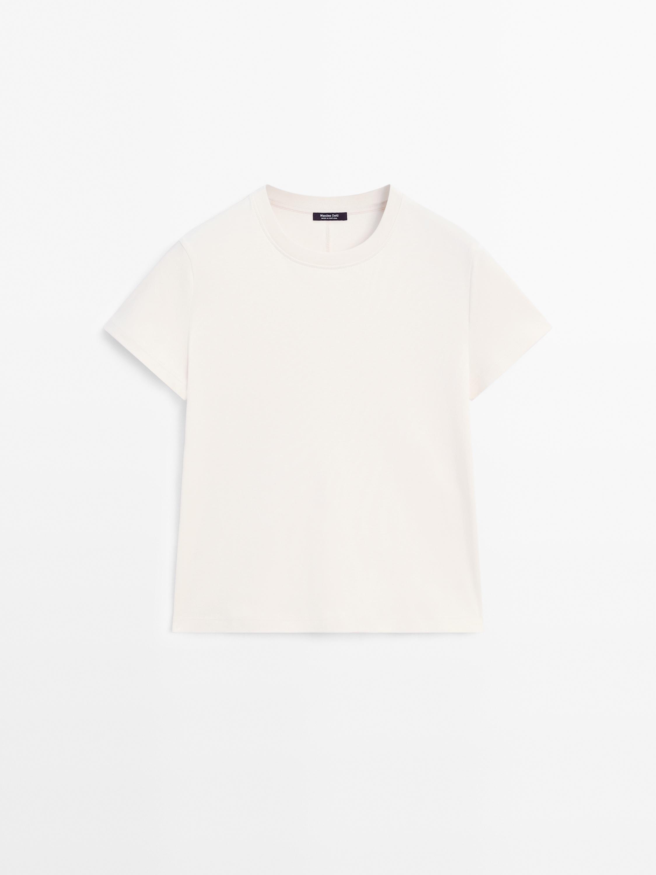 Heavy weight cotton T-shirt with seam detail