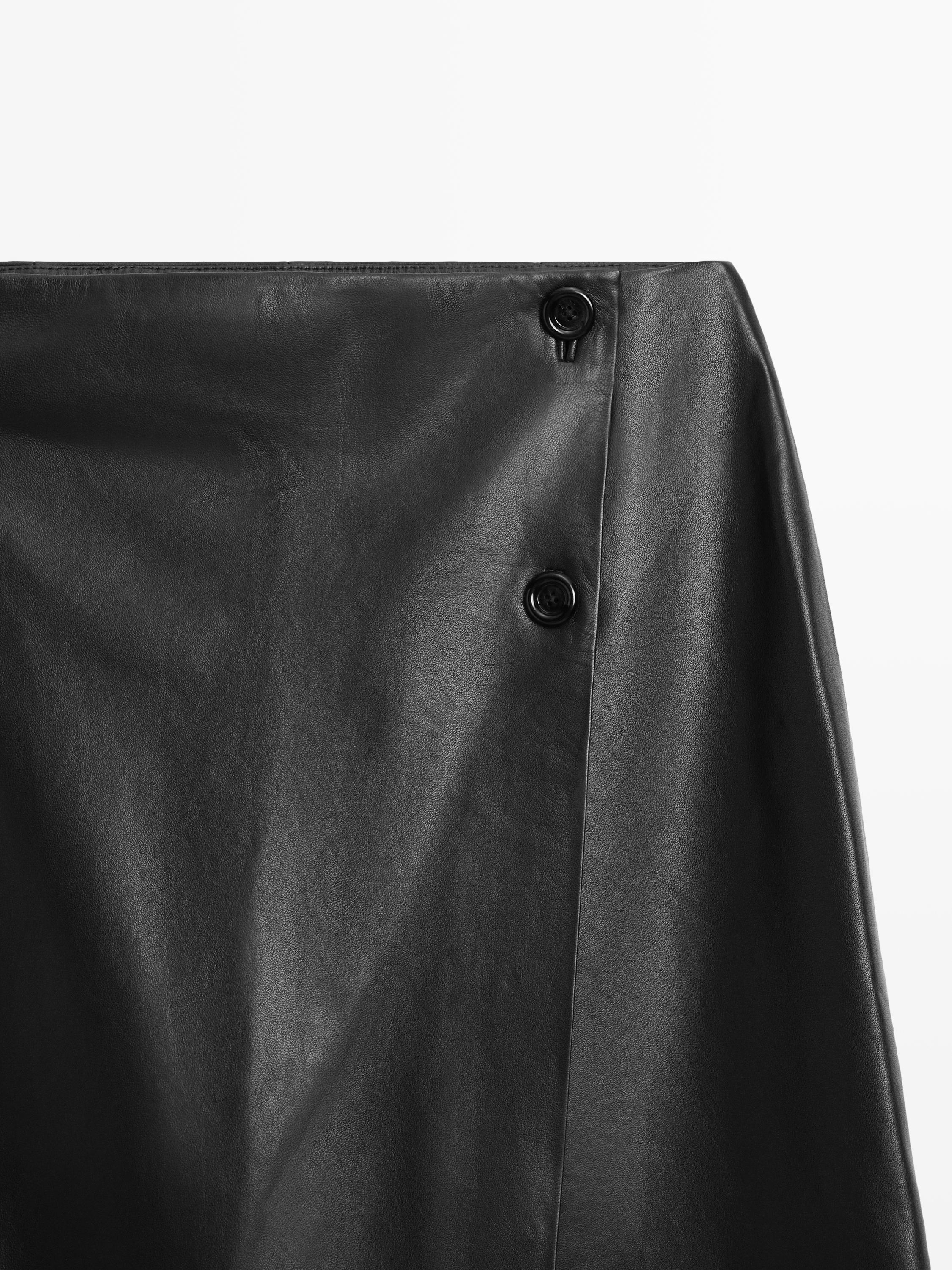 Nappa leather midi skirt with seams — BLACK