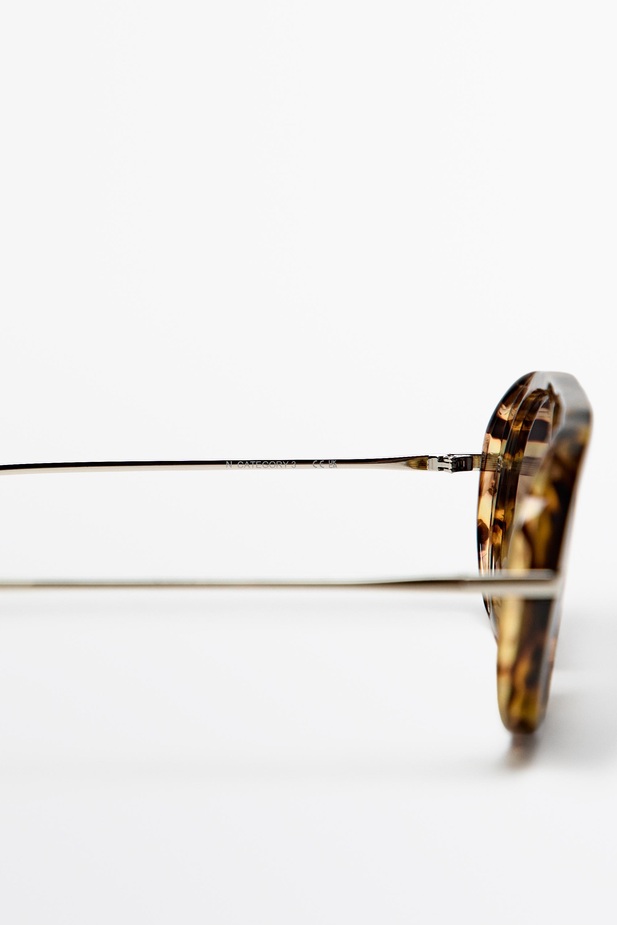 Aviator sunglasses — BROWN