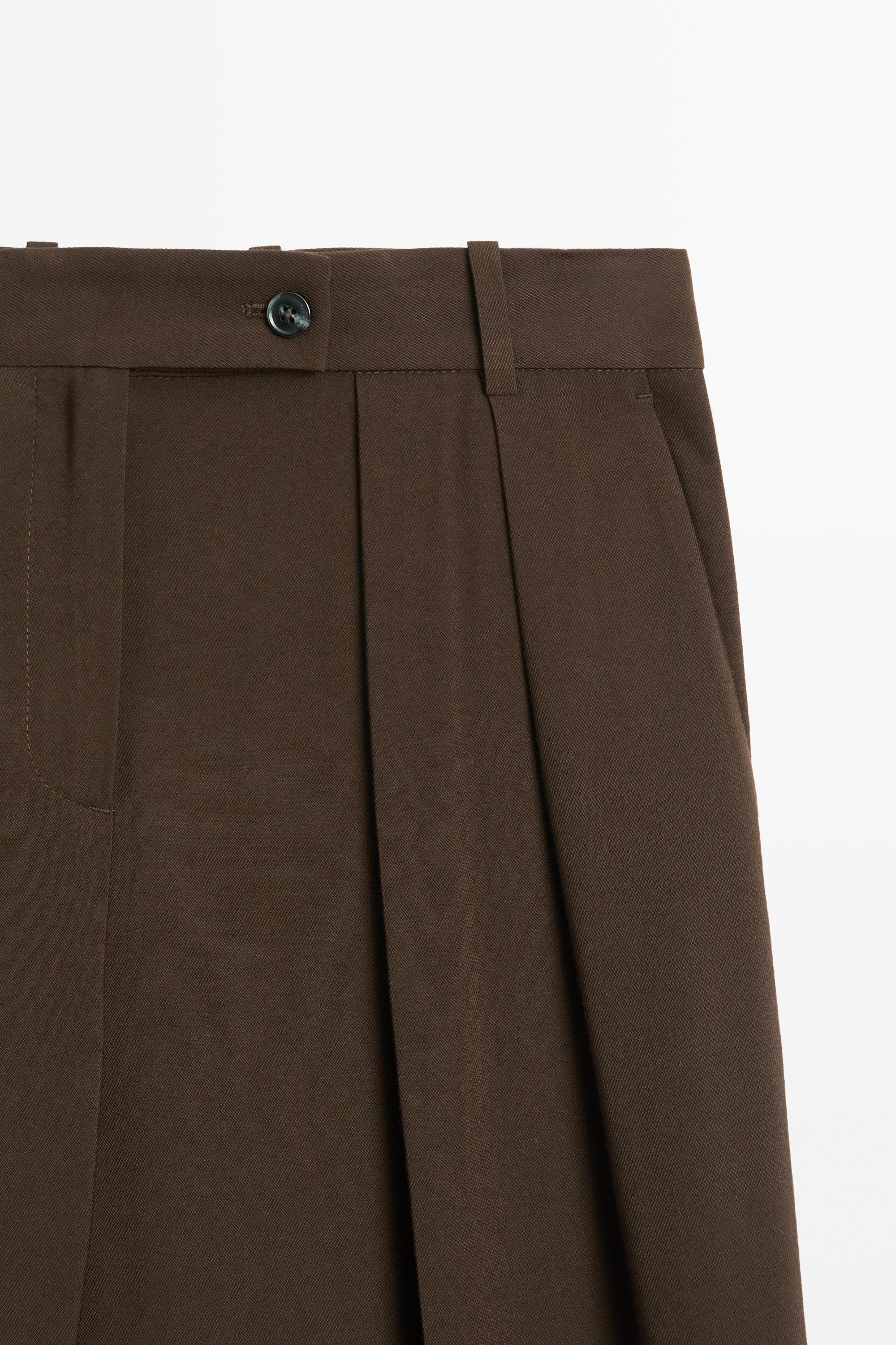 Wide-leg pants with pleats — Chocolate