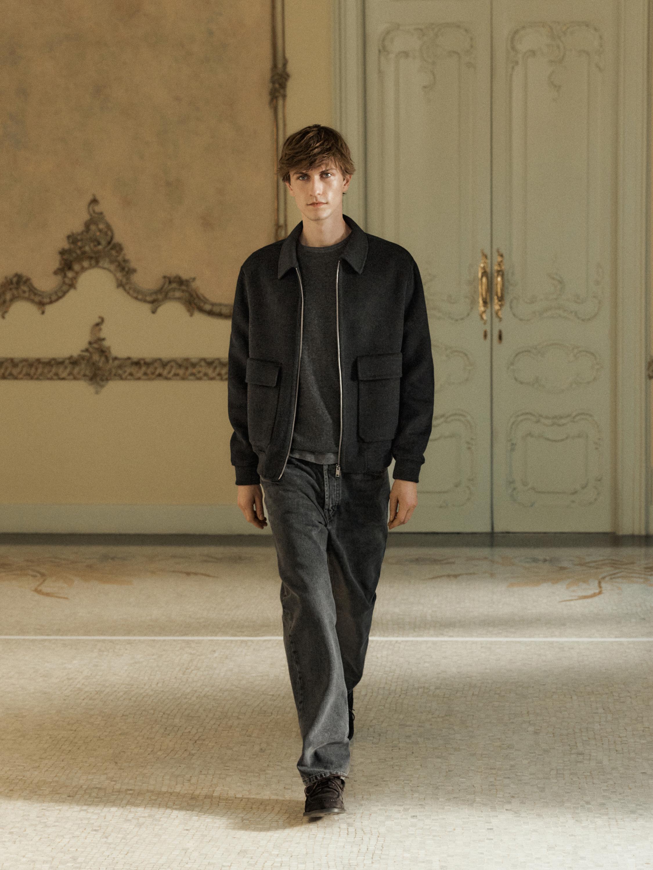 Wool blend jacket with pockets
