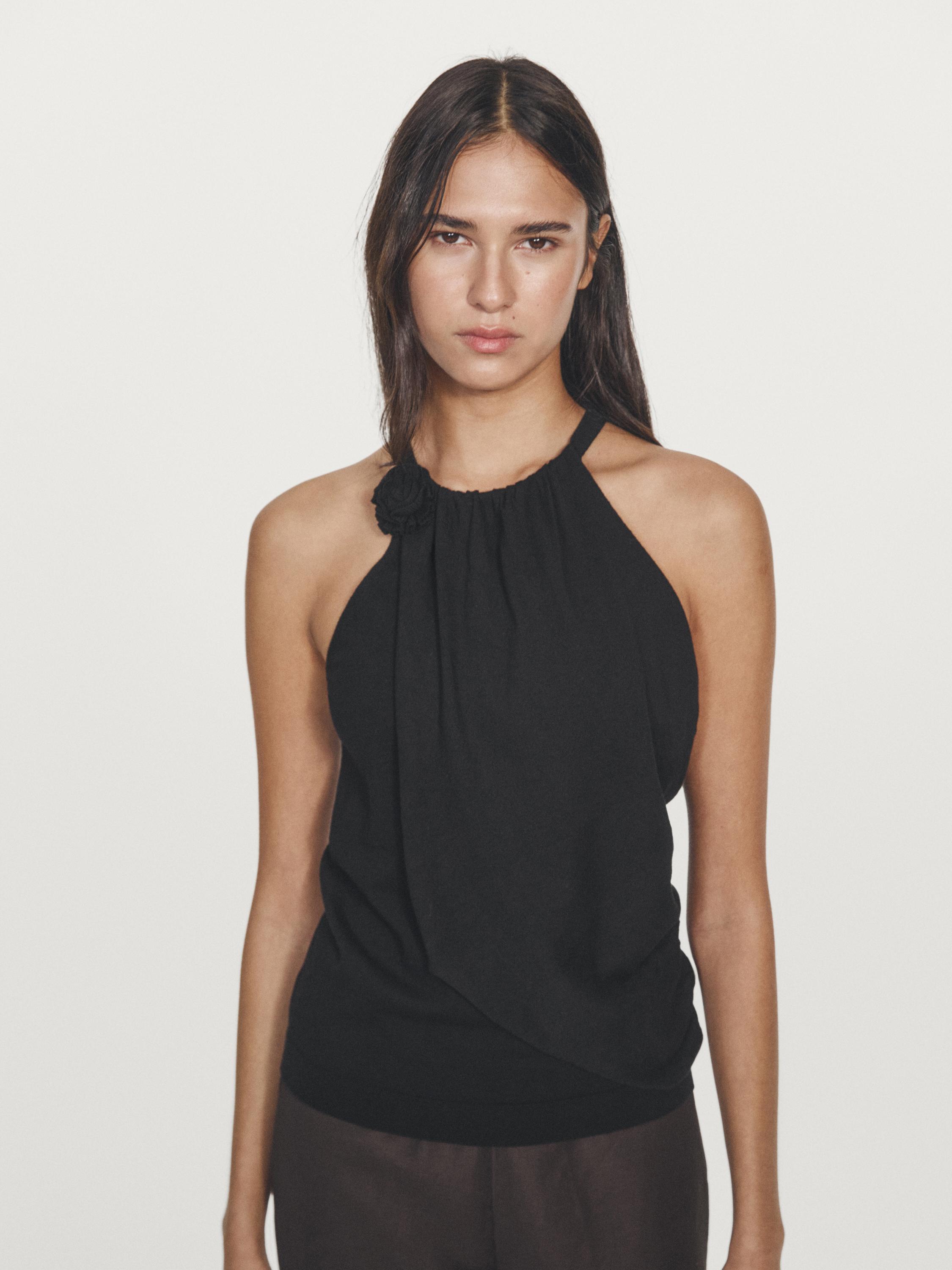 Knit cotton top with floral detail