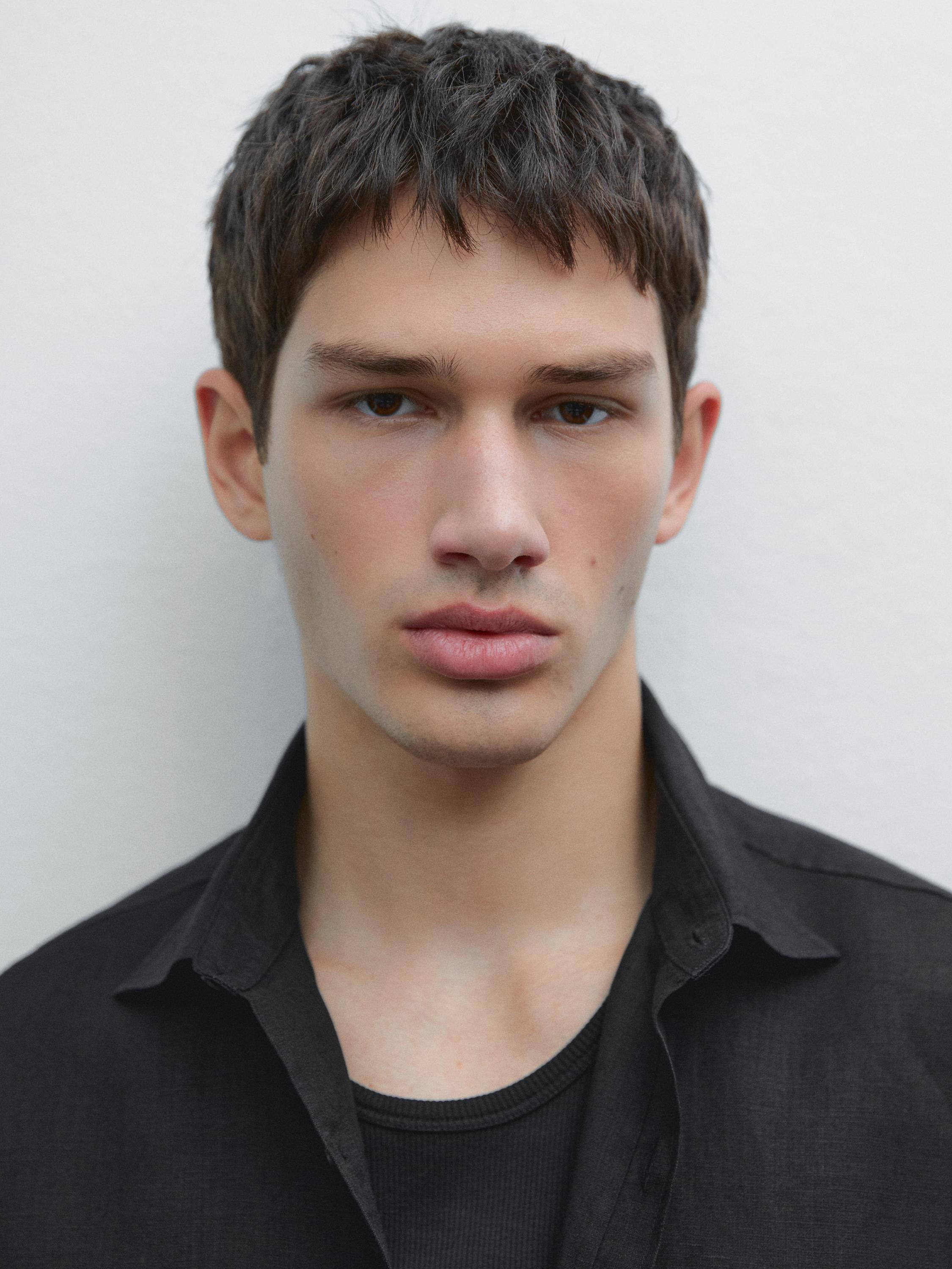 Regular fit short sleeve linen shirt