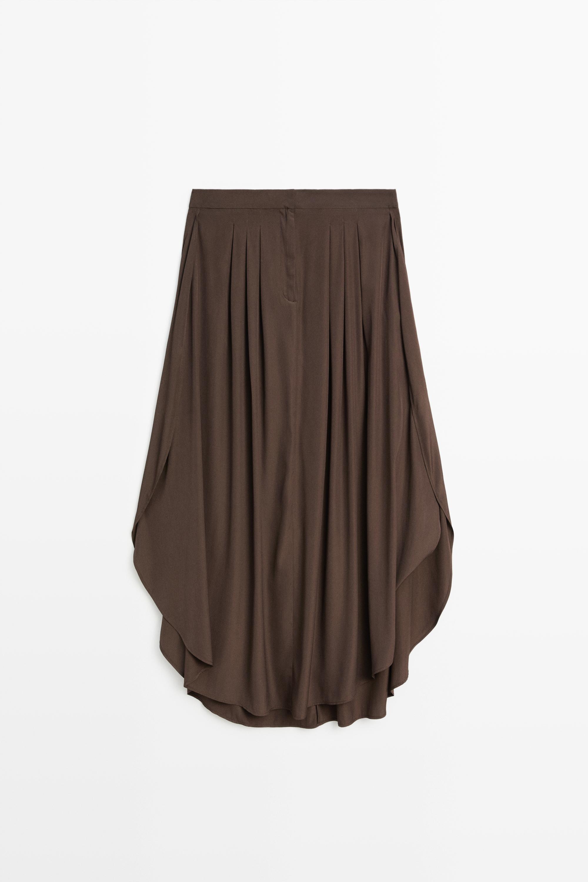 Flowing pleated midi skirt
