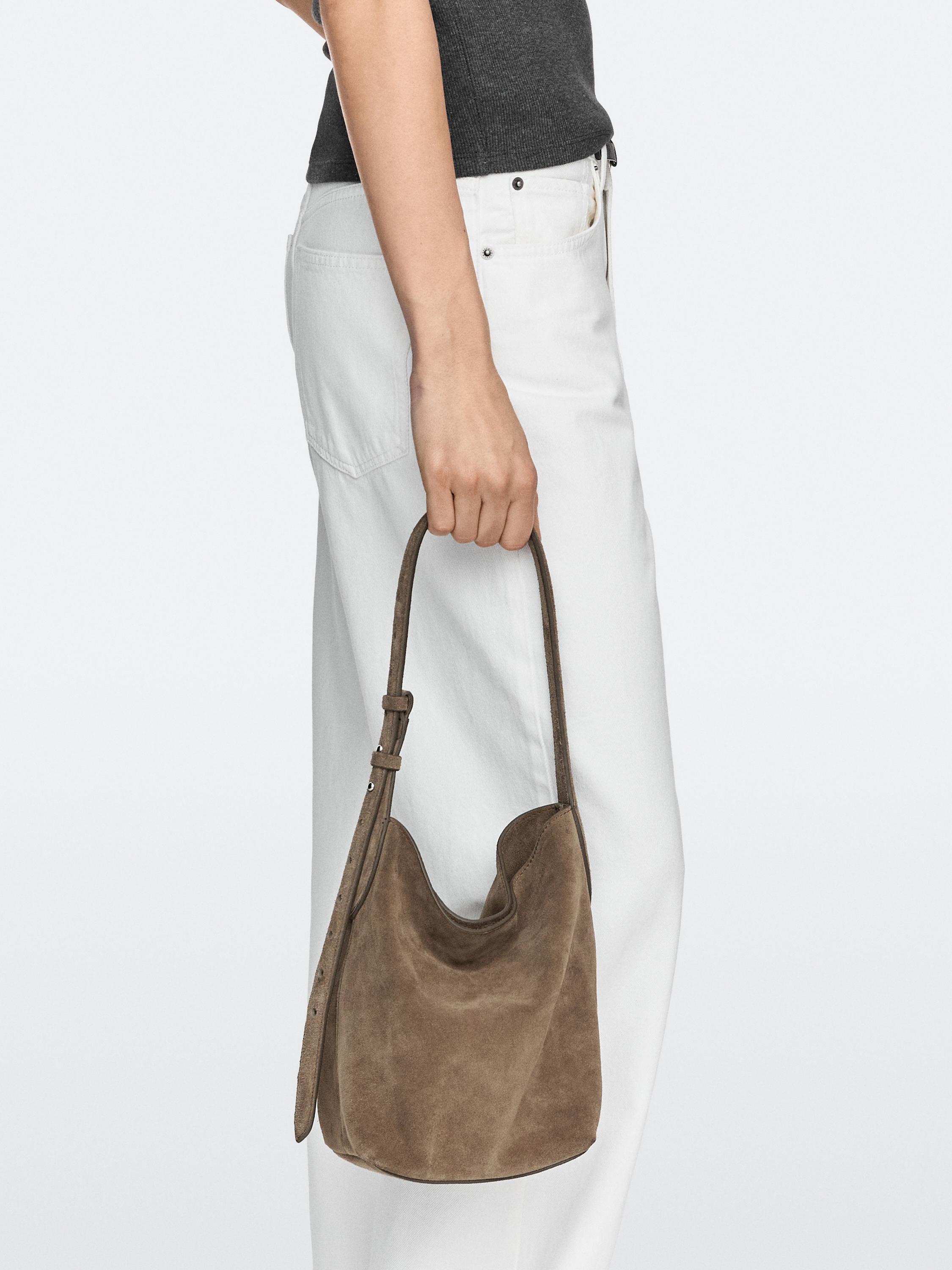 Mini kabelka v tvare vrecka brúsenej koža a klasickej kože