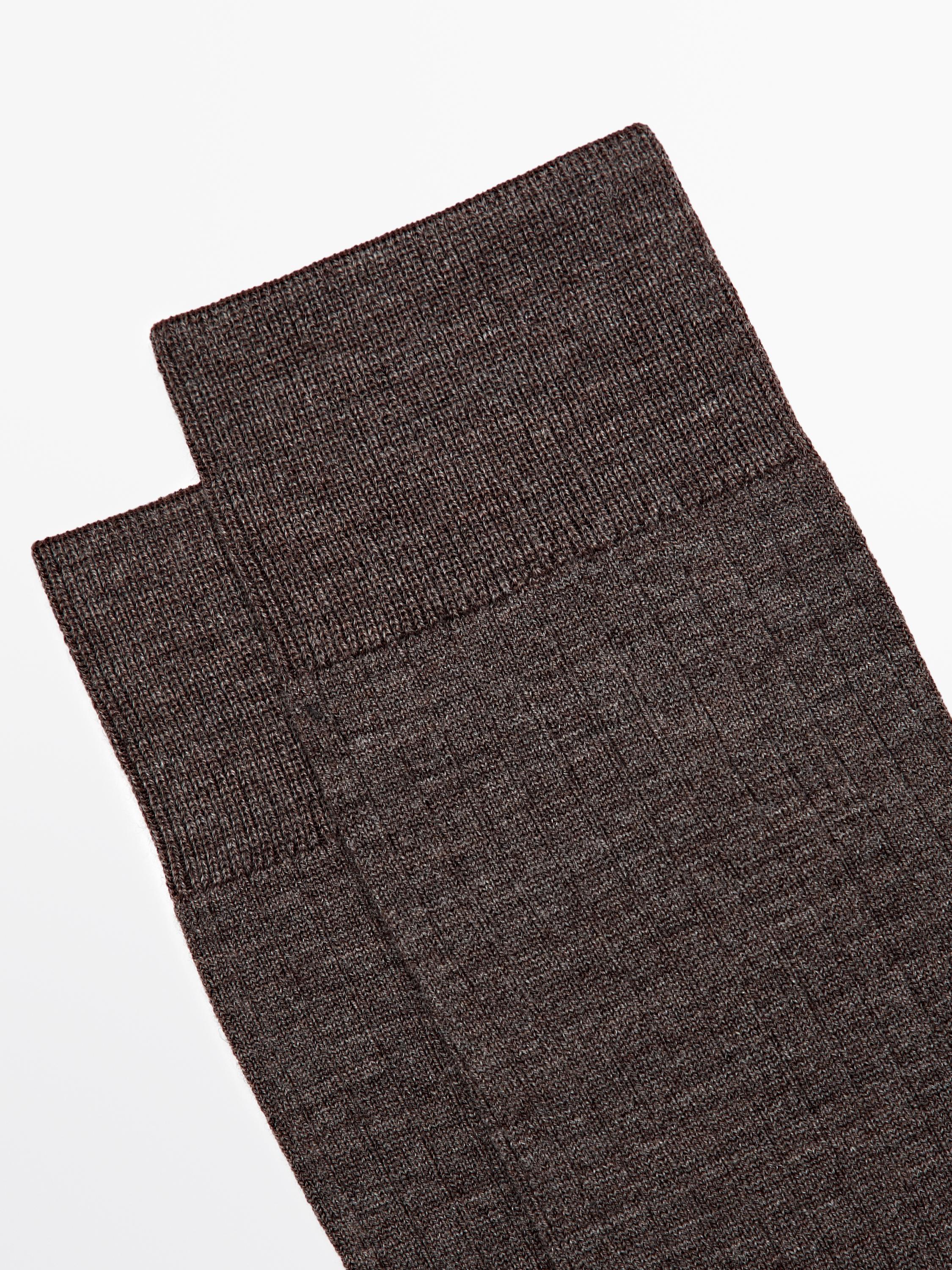 Ribbed knit wool blend socks