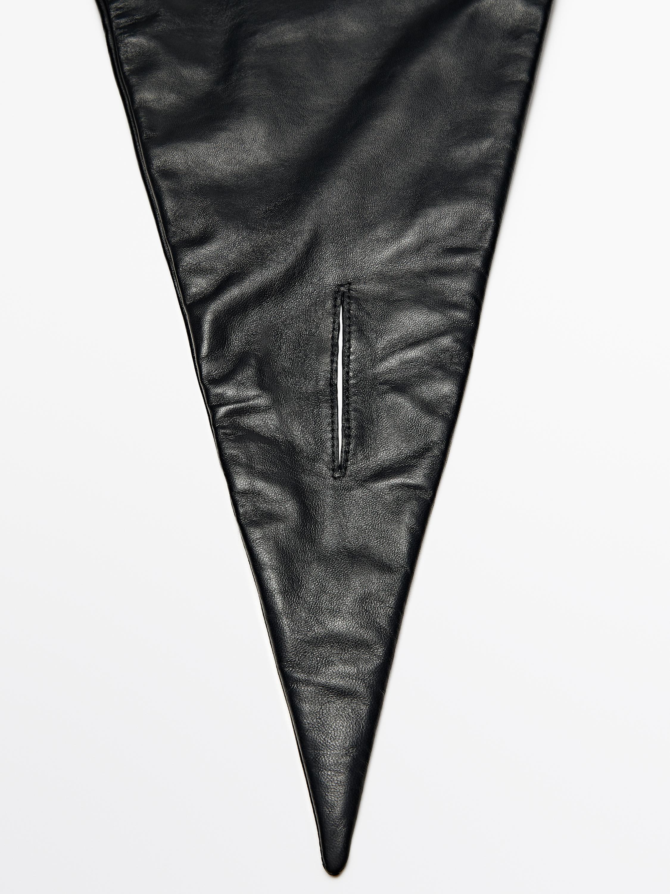 Bandana en cuir nappa