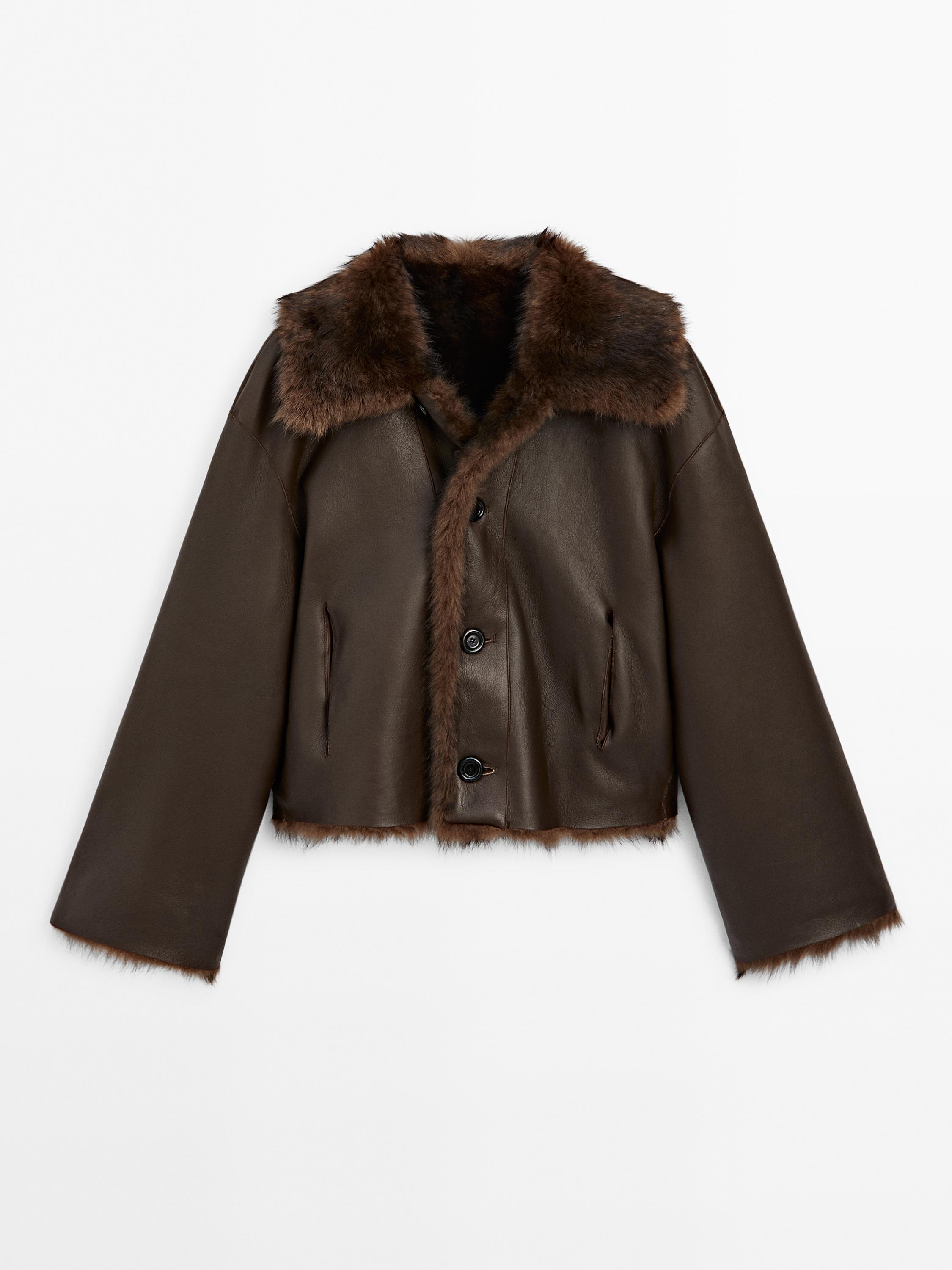 Short leather coat with fur — BROWN