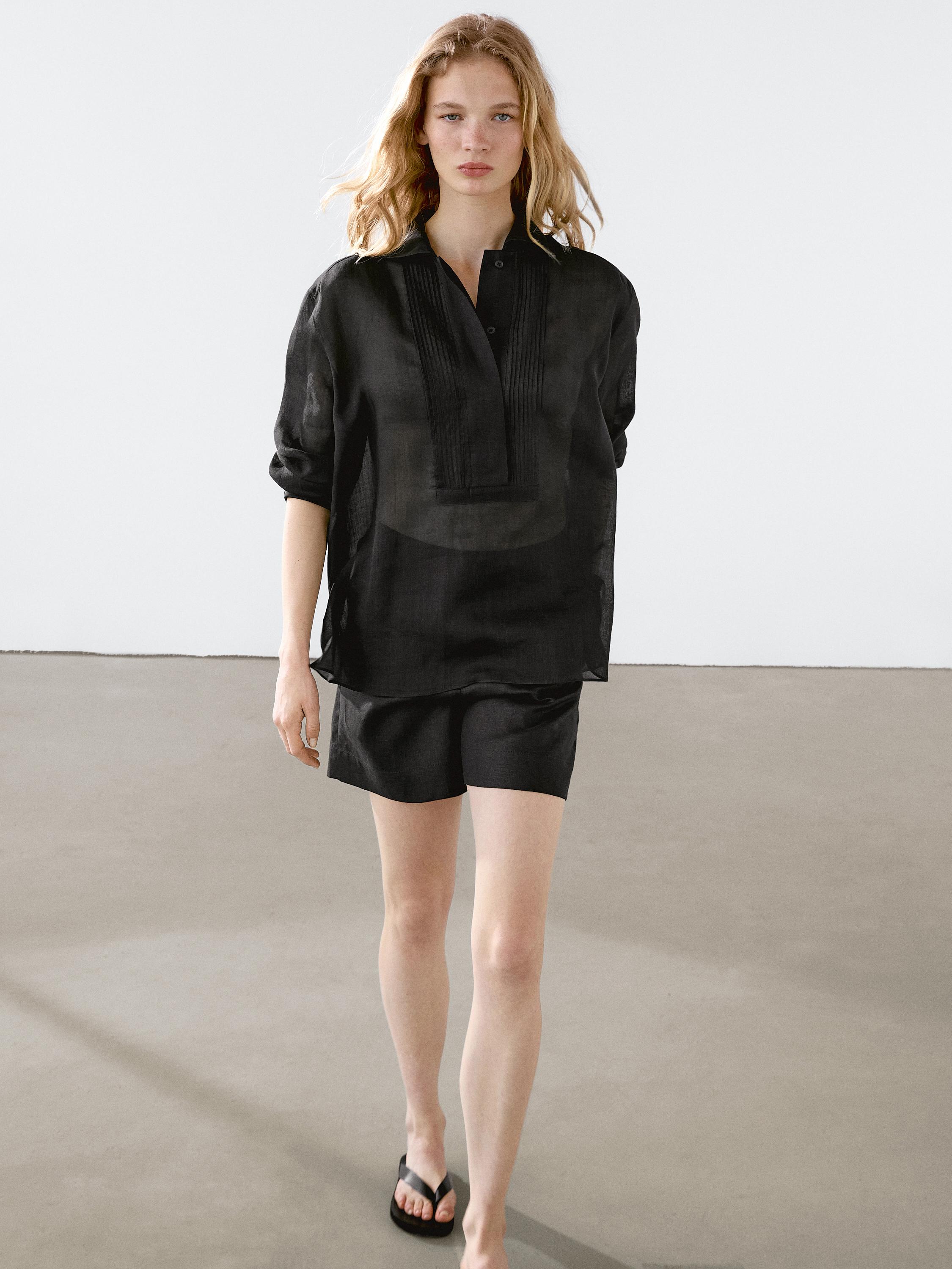 Lightweight ramie blend shirt with pintucks