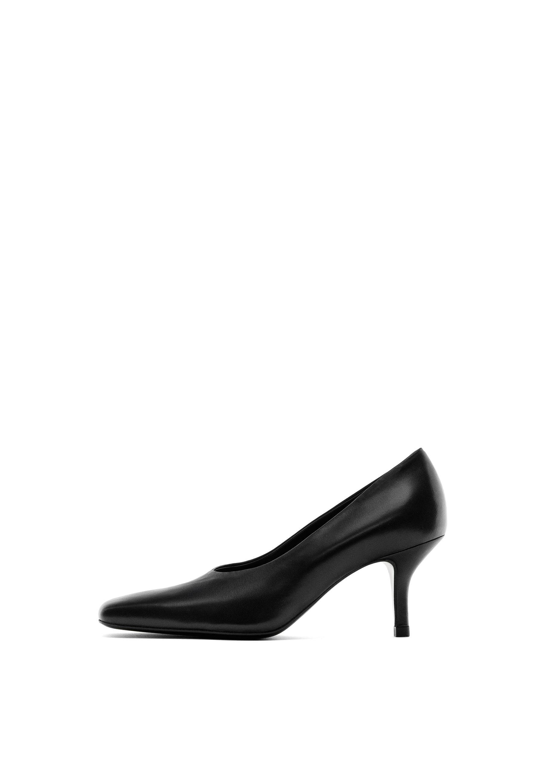 Heeled shoes - Made in Italy — BLACK