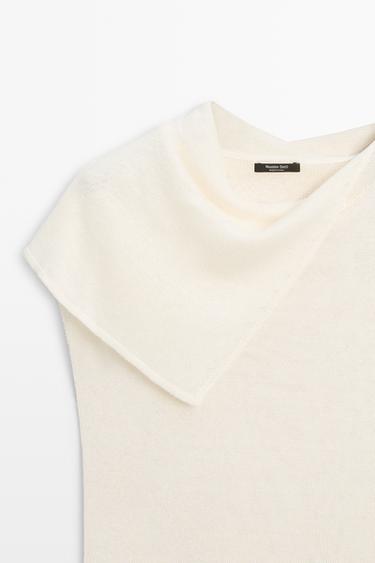 Flowing top with asymmetric neckline — Off white 9