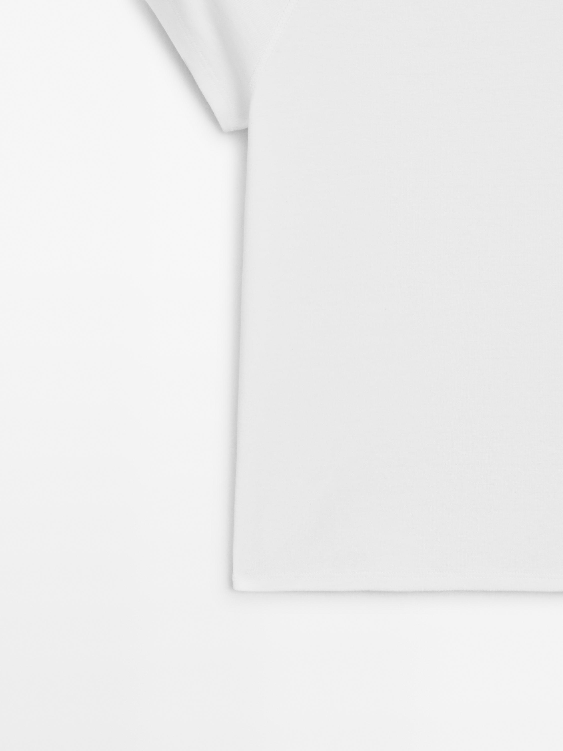100% cotton fitted raglan sleeve T-shirt
